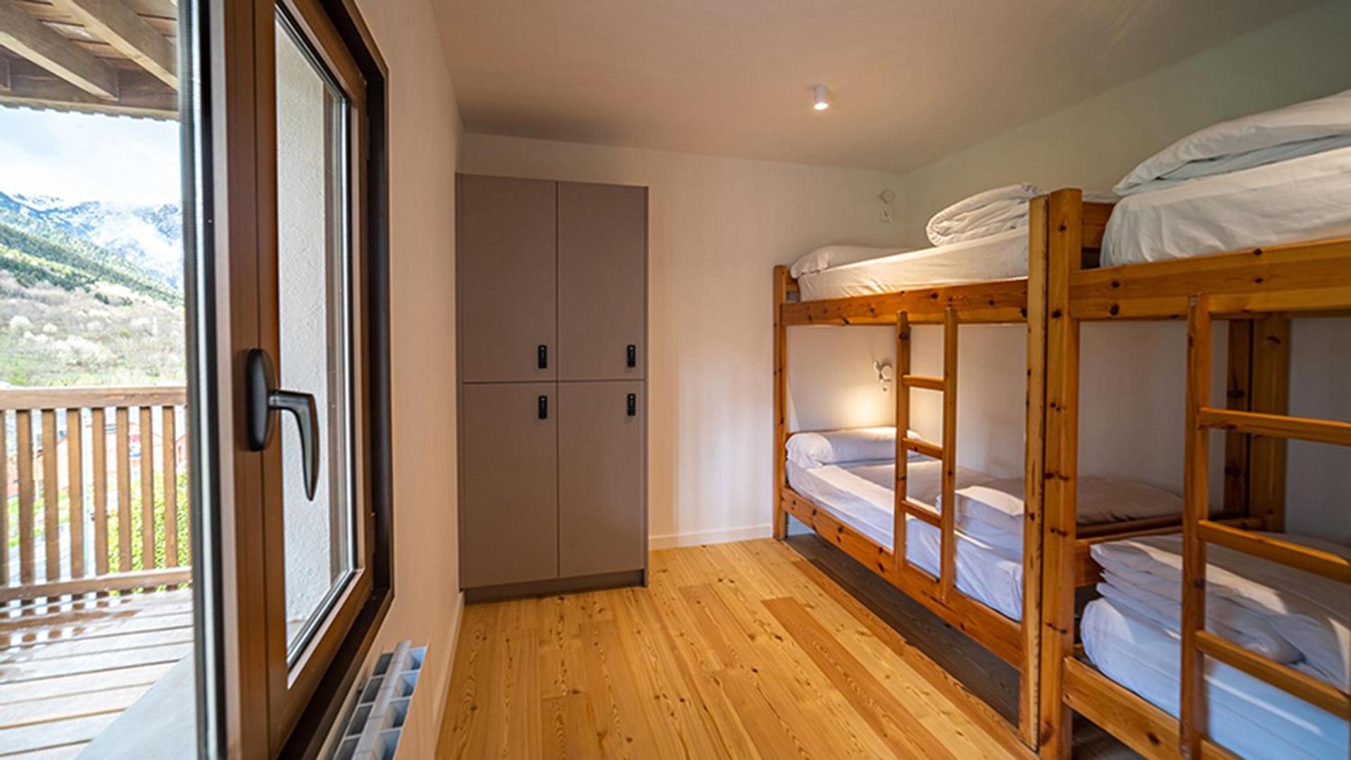 Aran Hostel