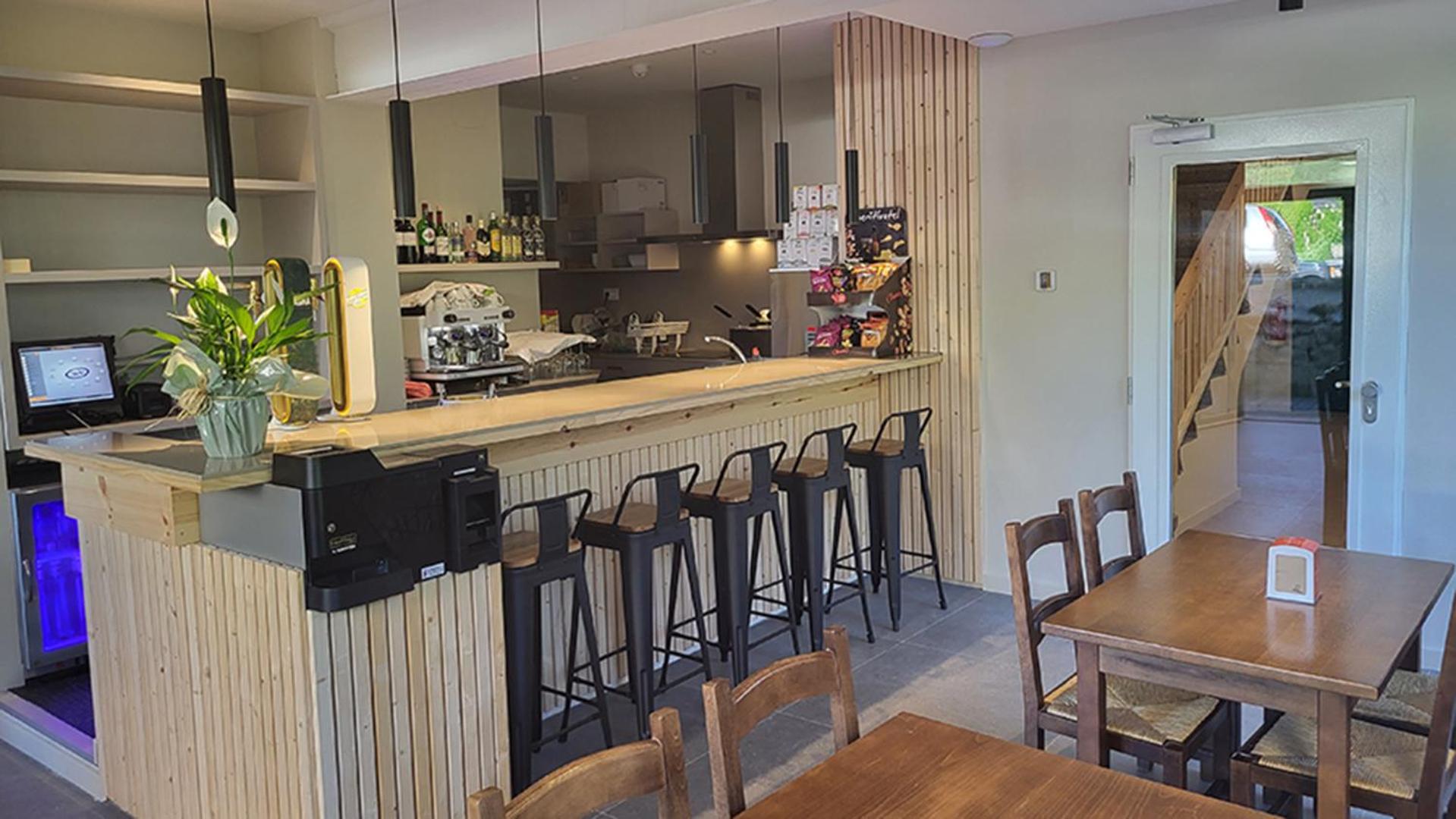 Aran Hostel