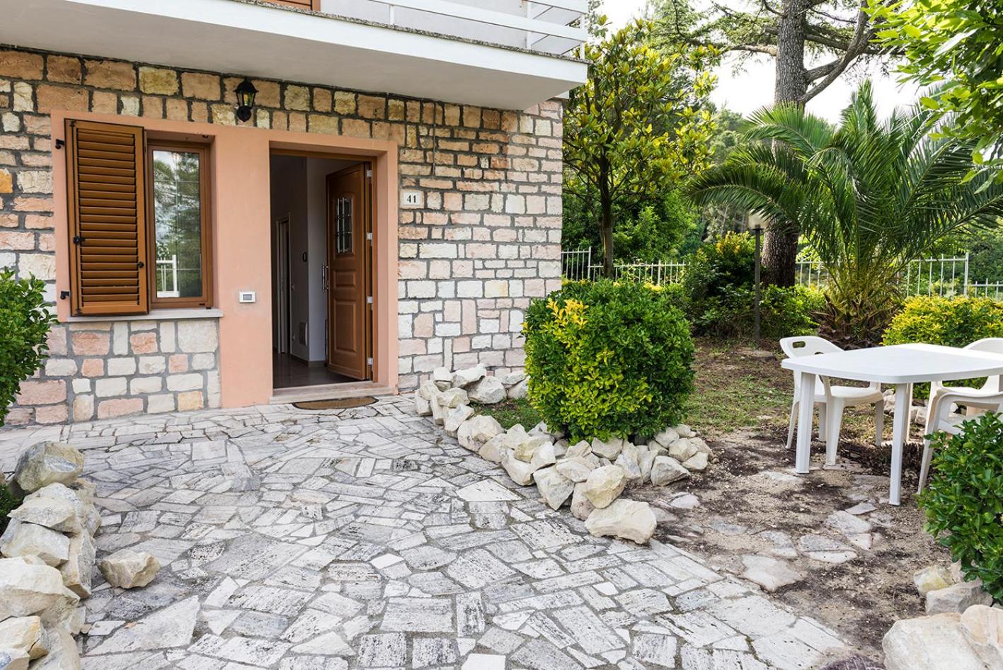 A30 - Poggio, nuovo bilocale con giardino view 5