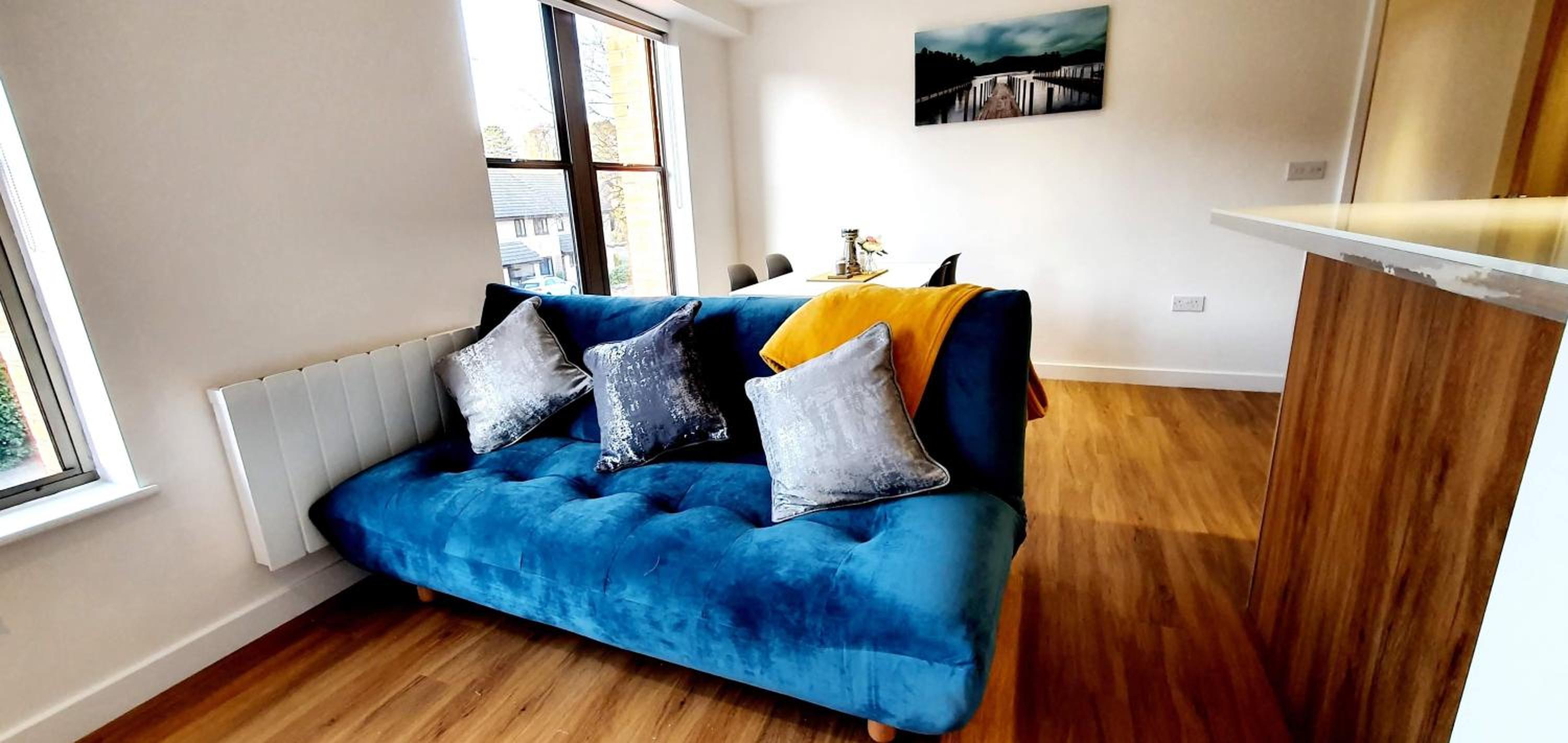 Cliftonville Heights - 2 bed Home away from Home view 3