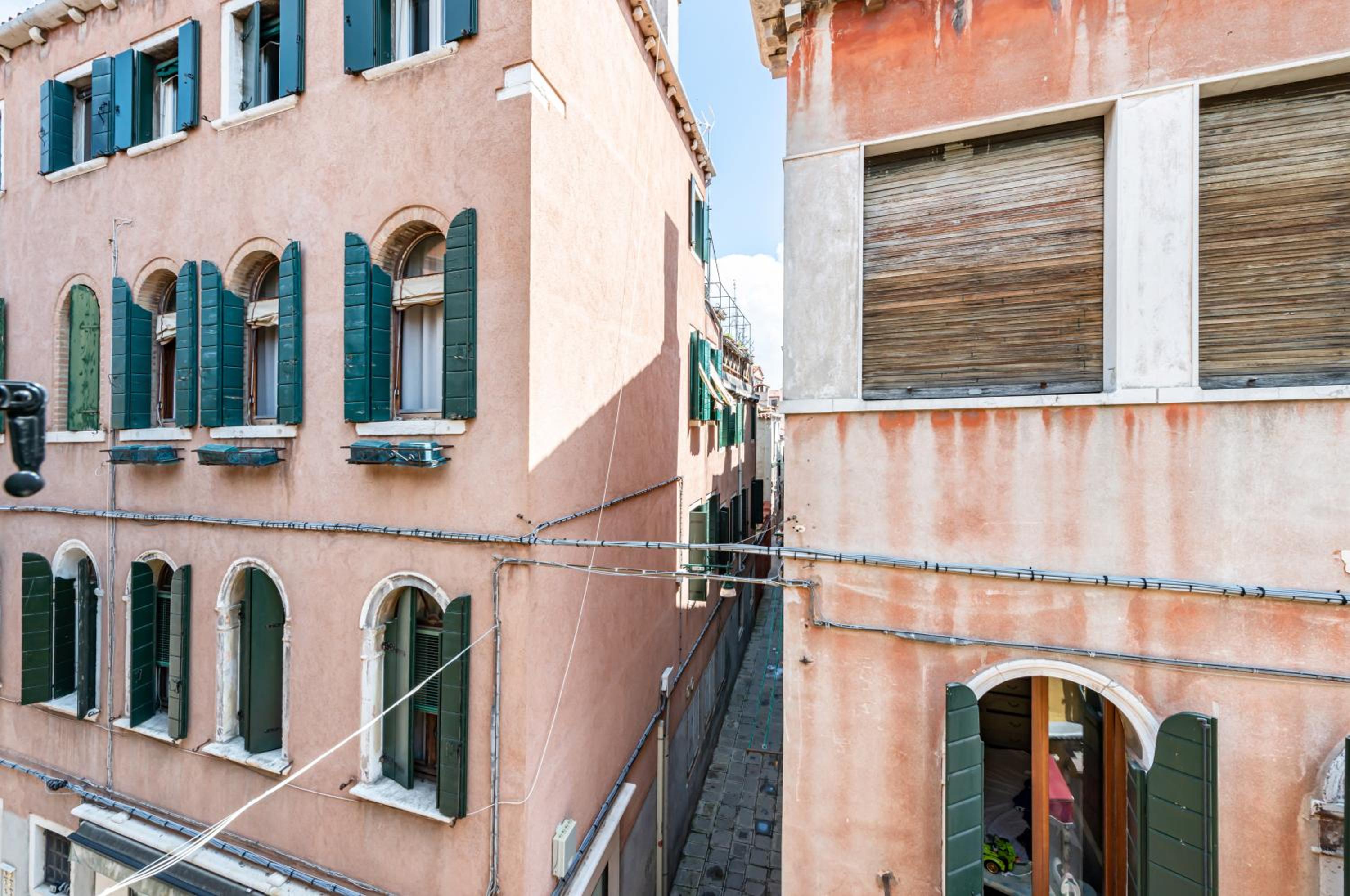 GuestHost - Arsenale Duplex Apartment