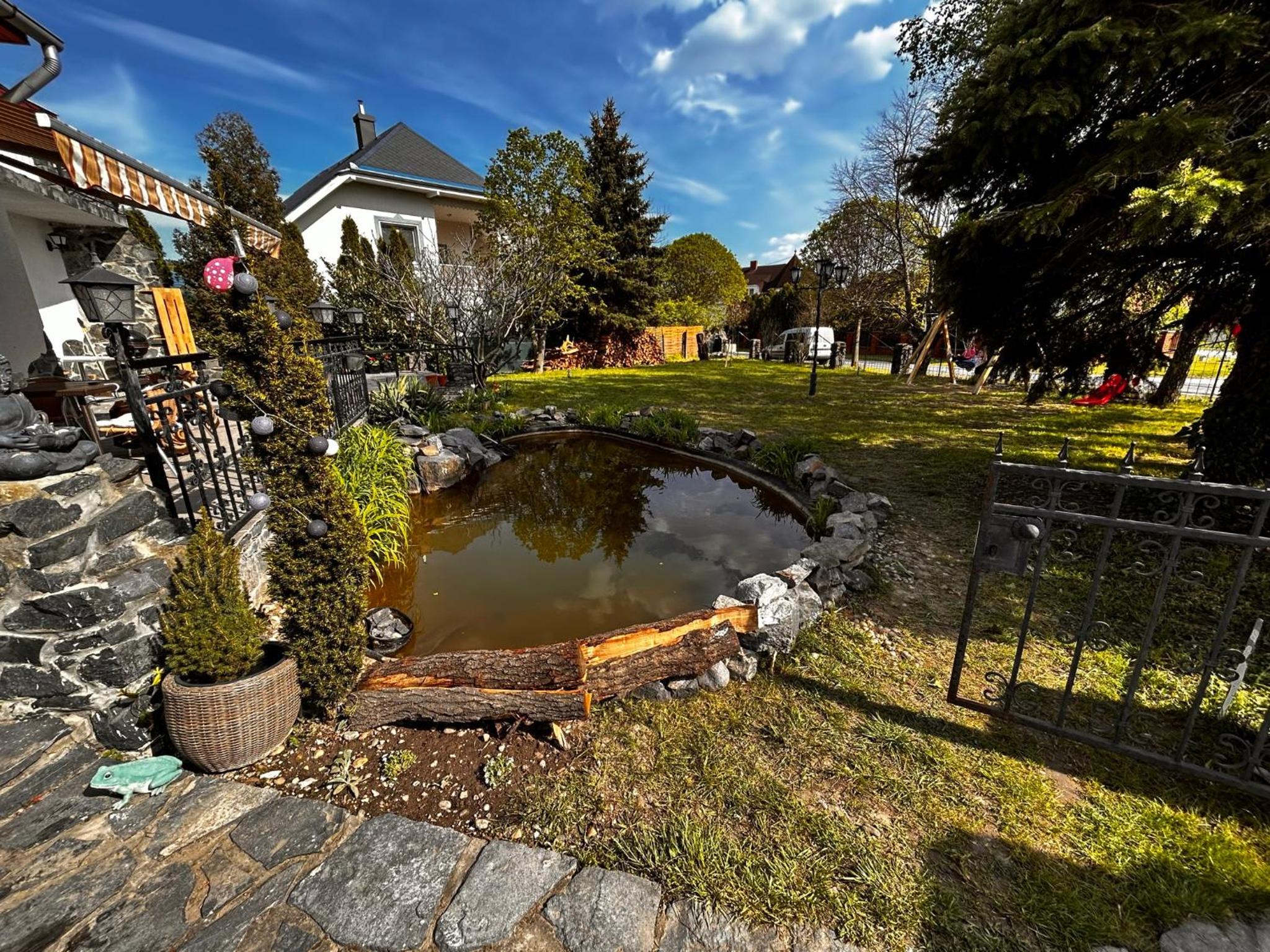 Puzzle Haus view 3