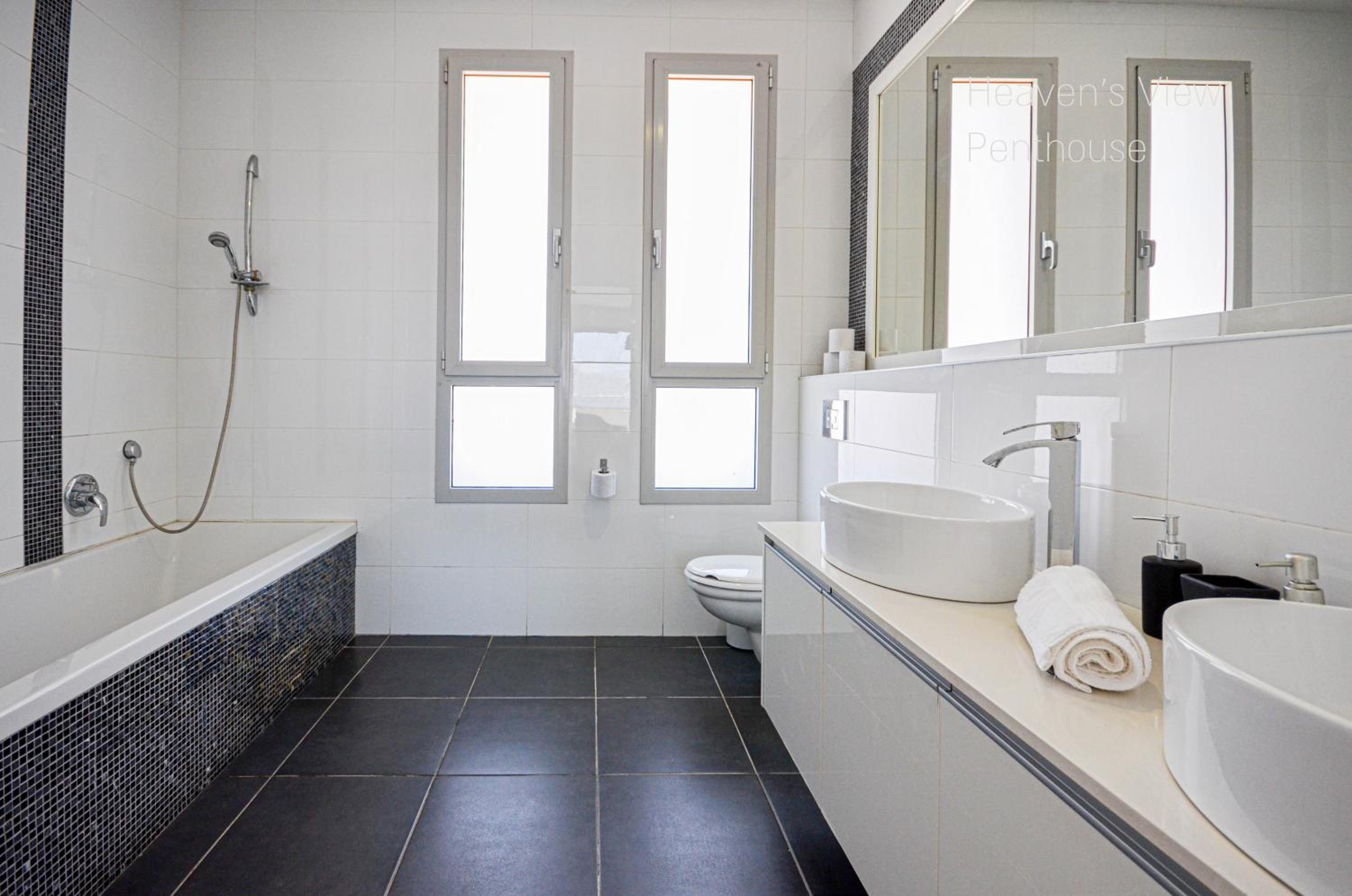 YalaRent Mountainside Penthouses with Private Pool
