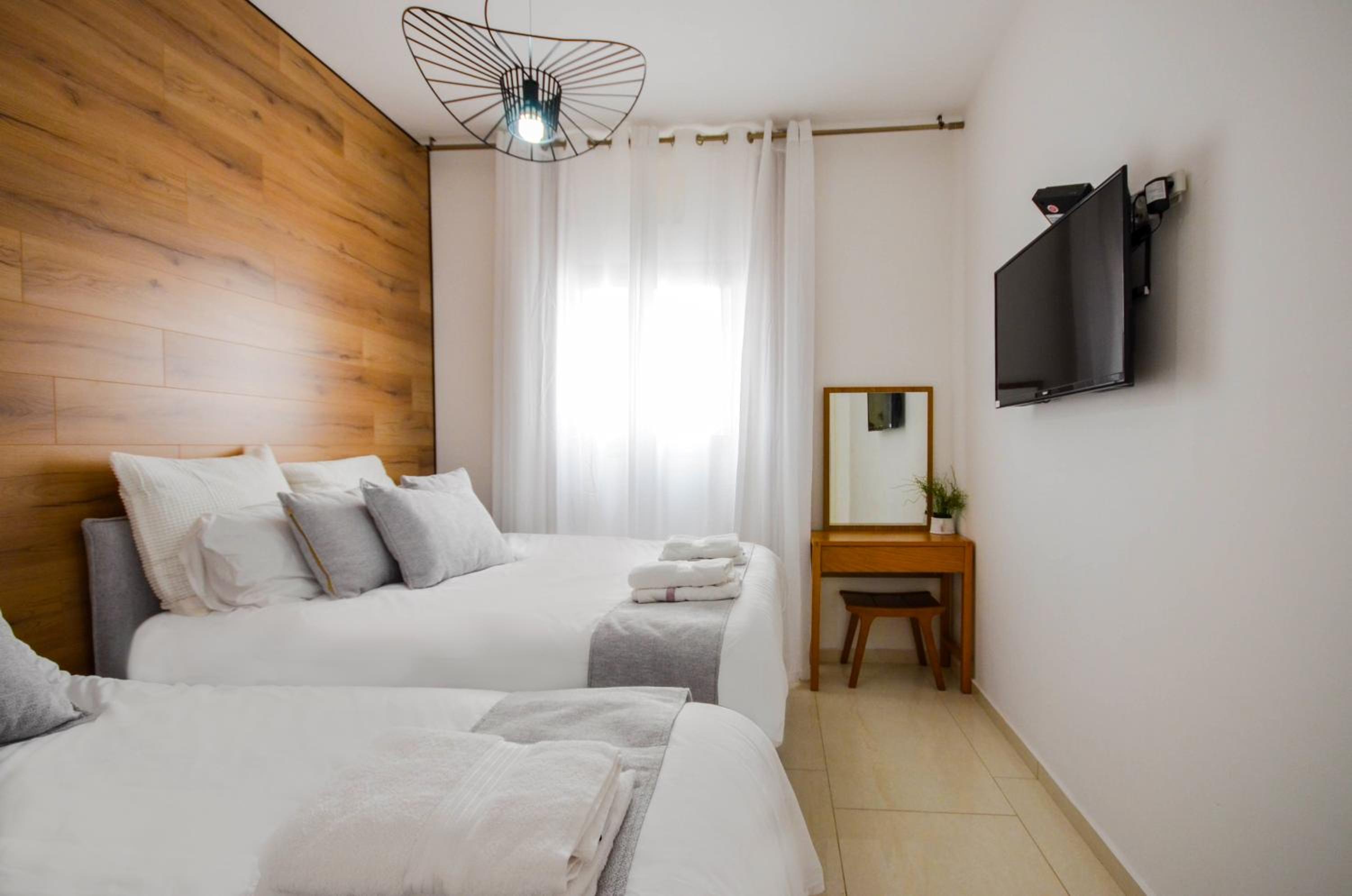 YalaRent Mountainside Penthouses with Private Pool