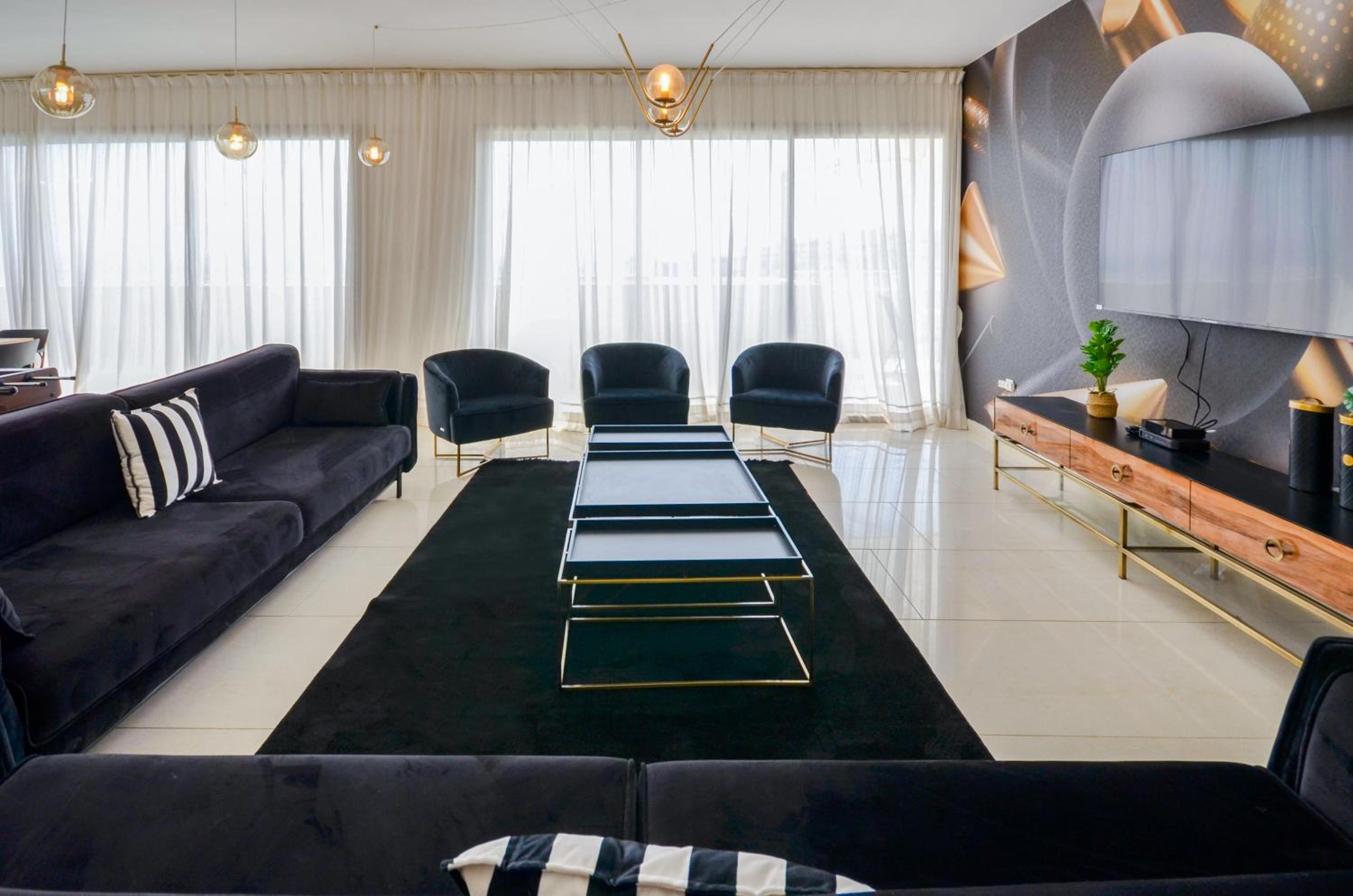 YalaRent Mountainside Penthouses with Private Pool