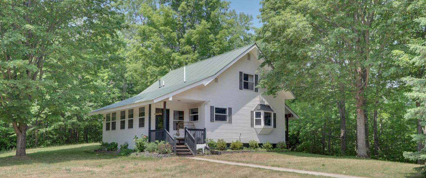 The Farmhouse-ish view 5