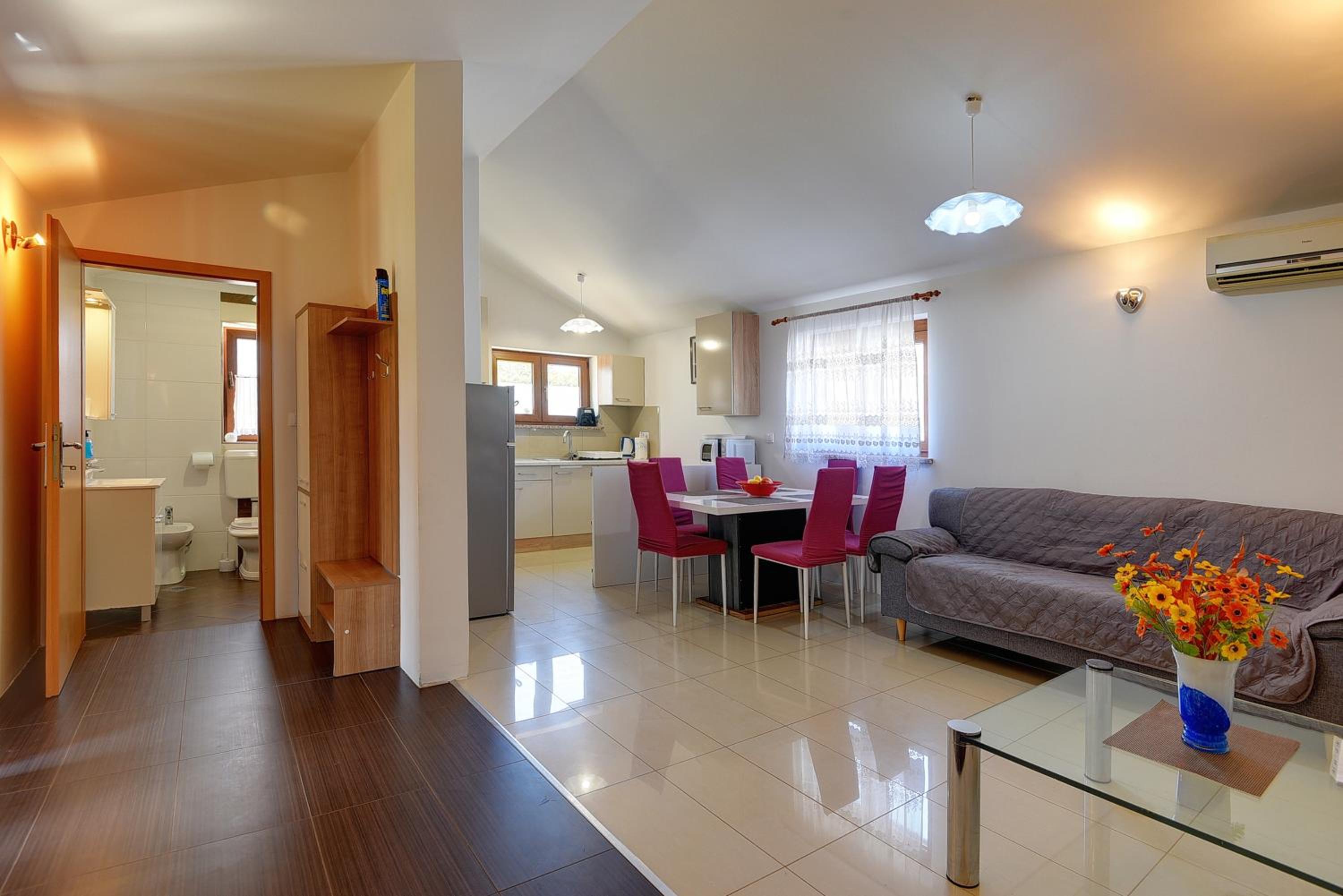 Holiday Home Jasminka view 2