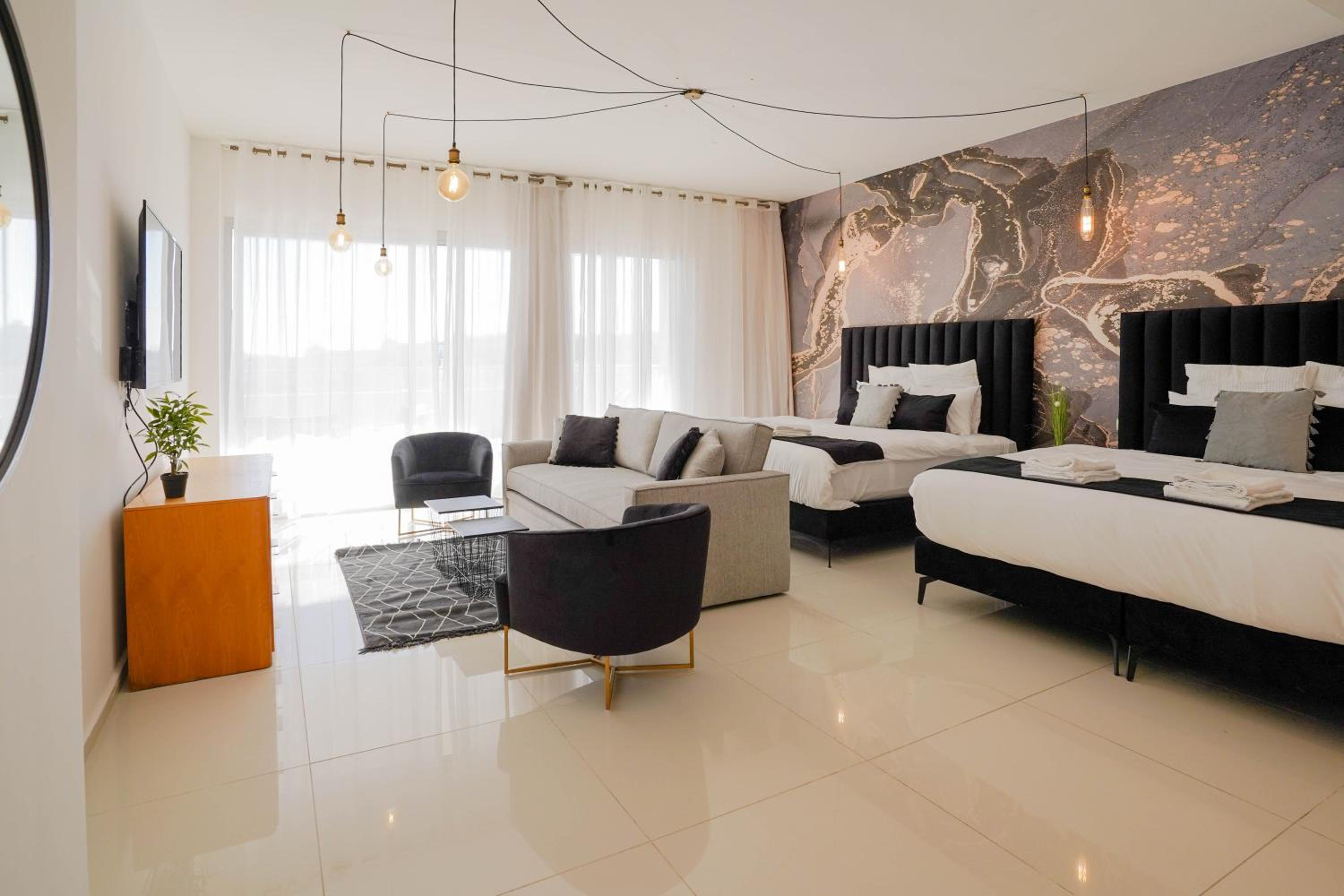YalaRent Mountainside Penthouses with Private Pool