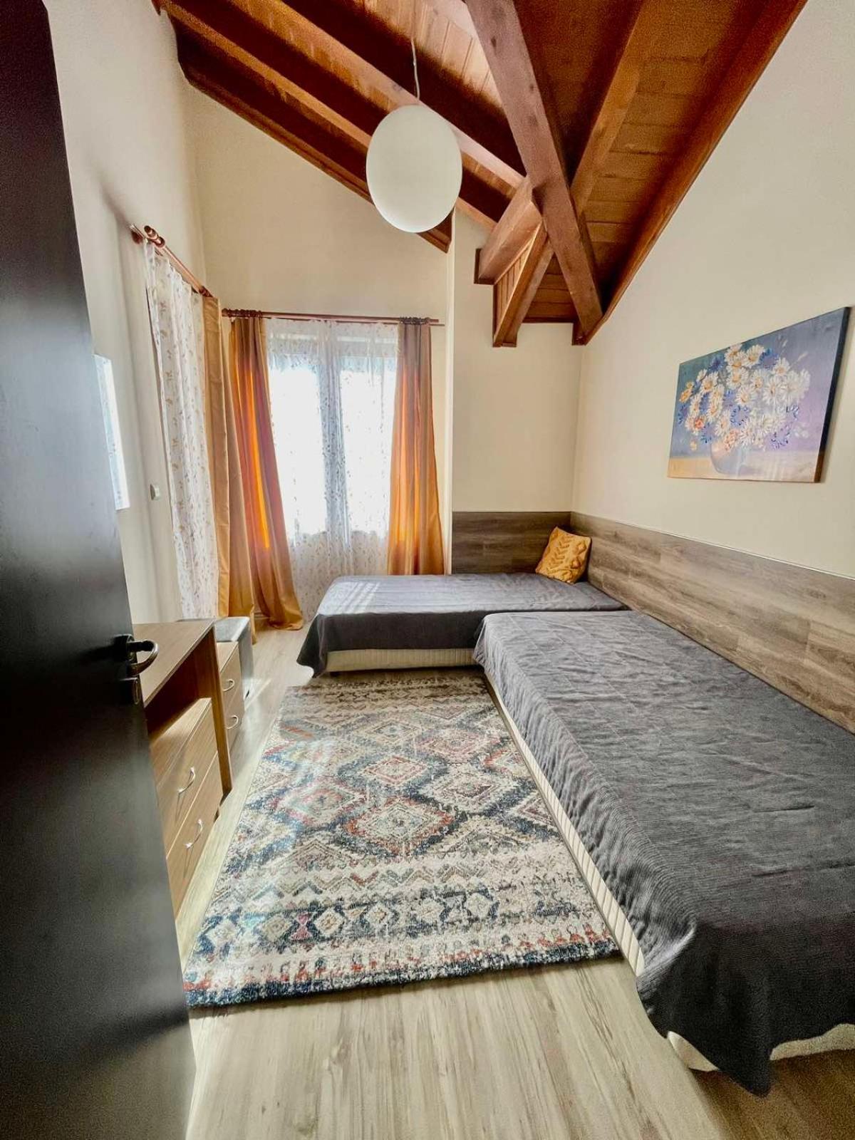 Pirin Golf Lake House