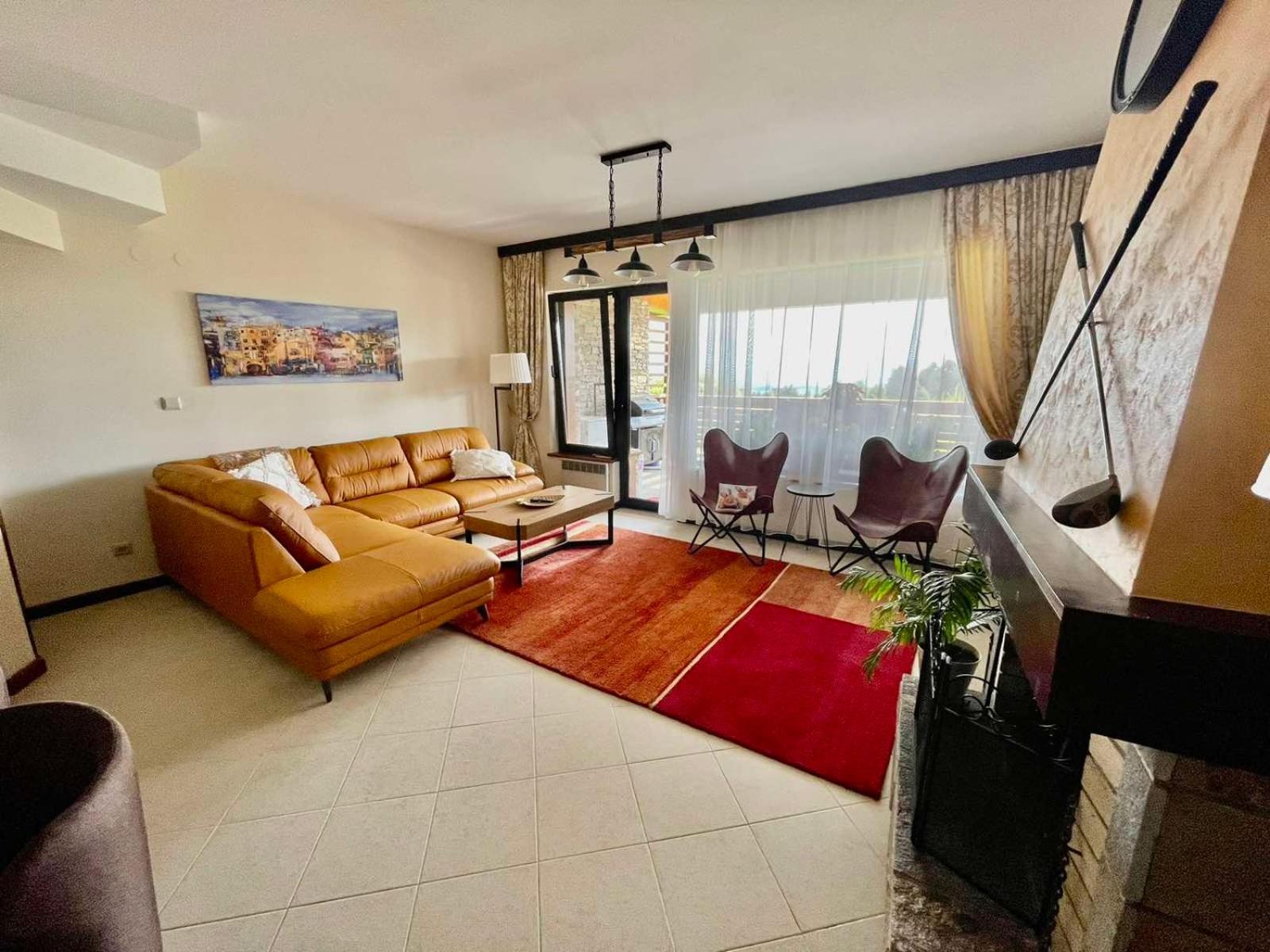 Pirin Golf Lake House