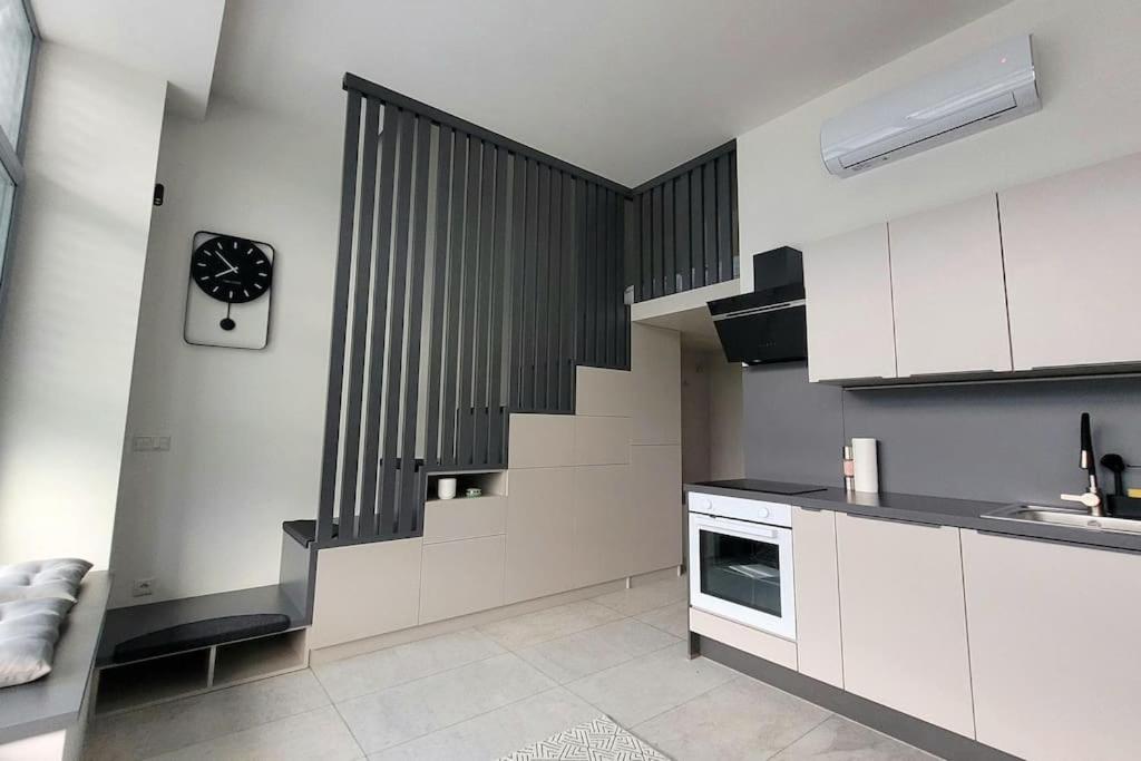 LOFT pri parku, Air conditioned, free private parking view 4