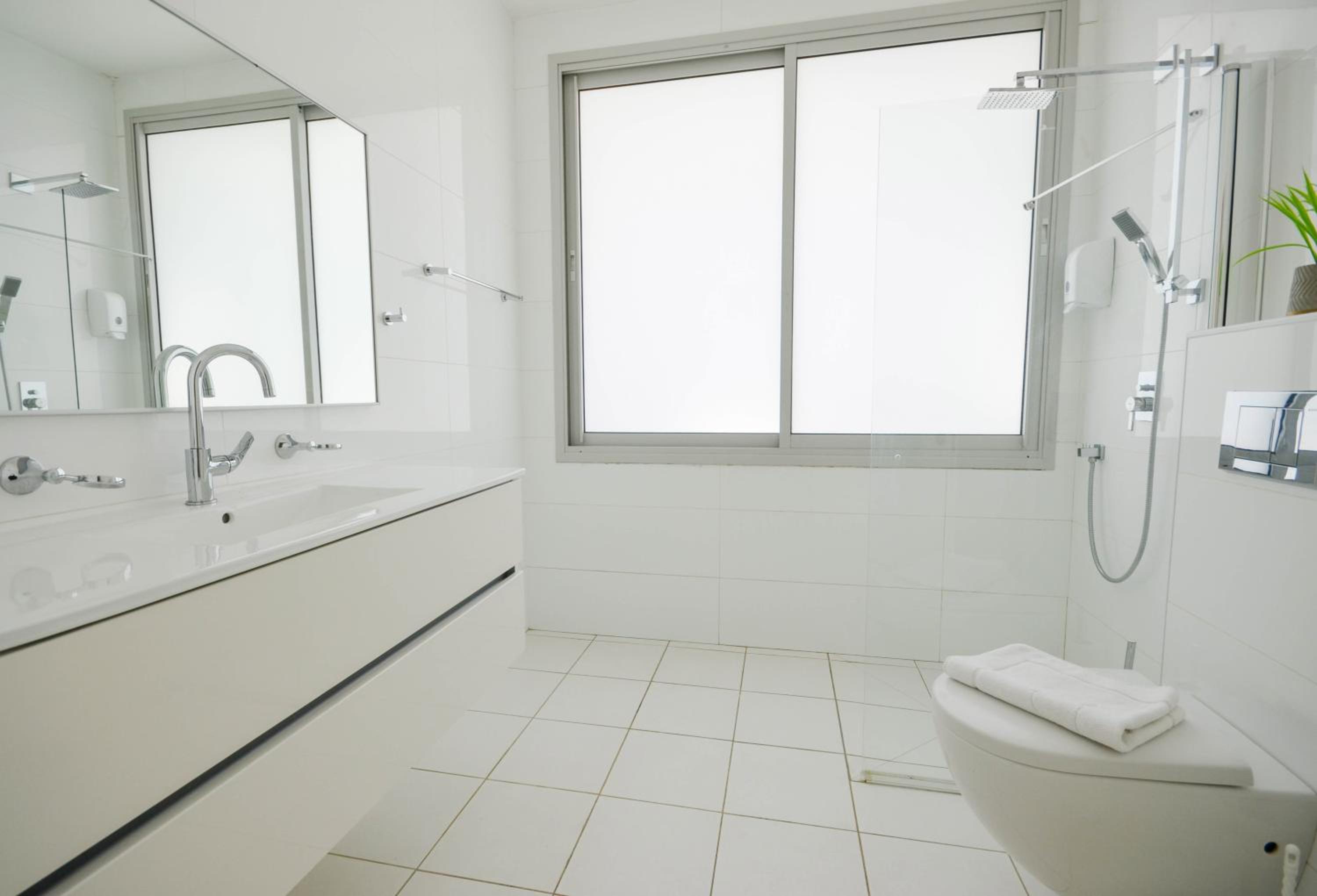 YalaRent Mountainside Penthouses with Private Pool