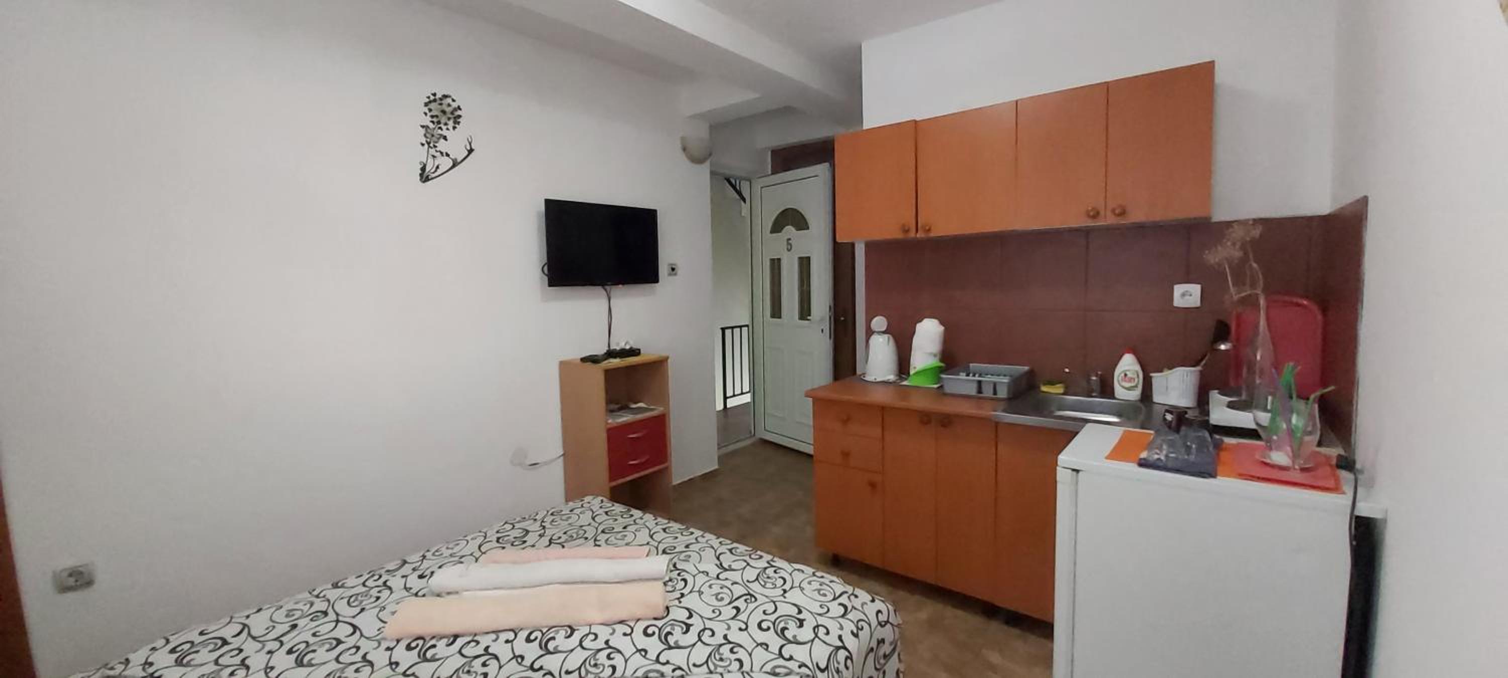 apartments Maca