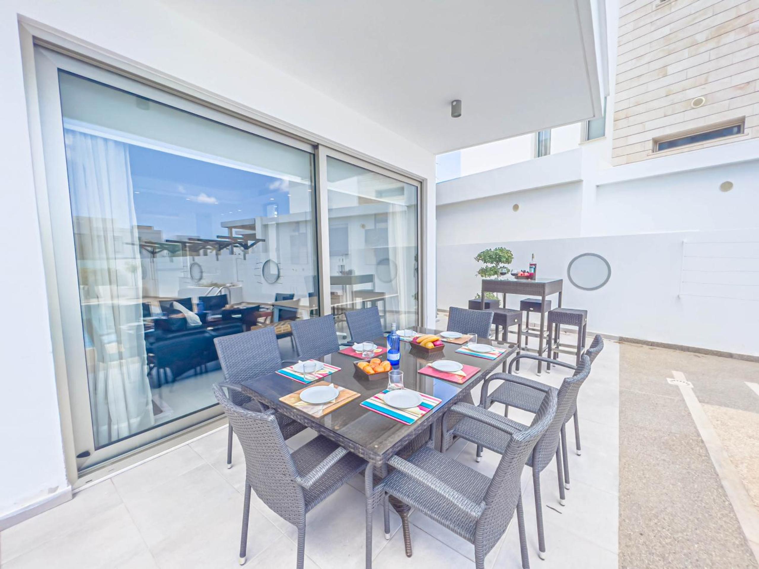 Lombardi Oasis Villa