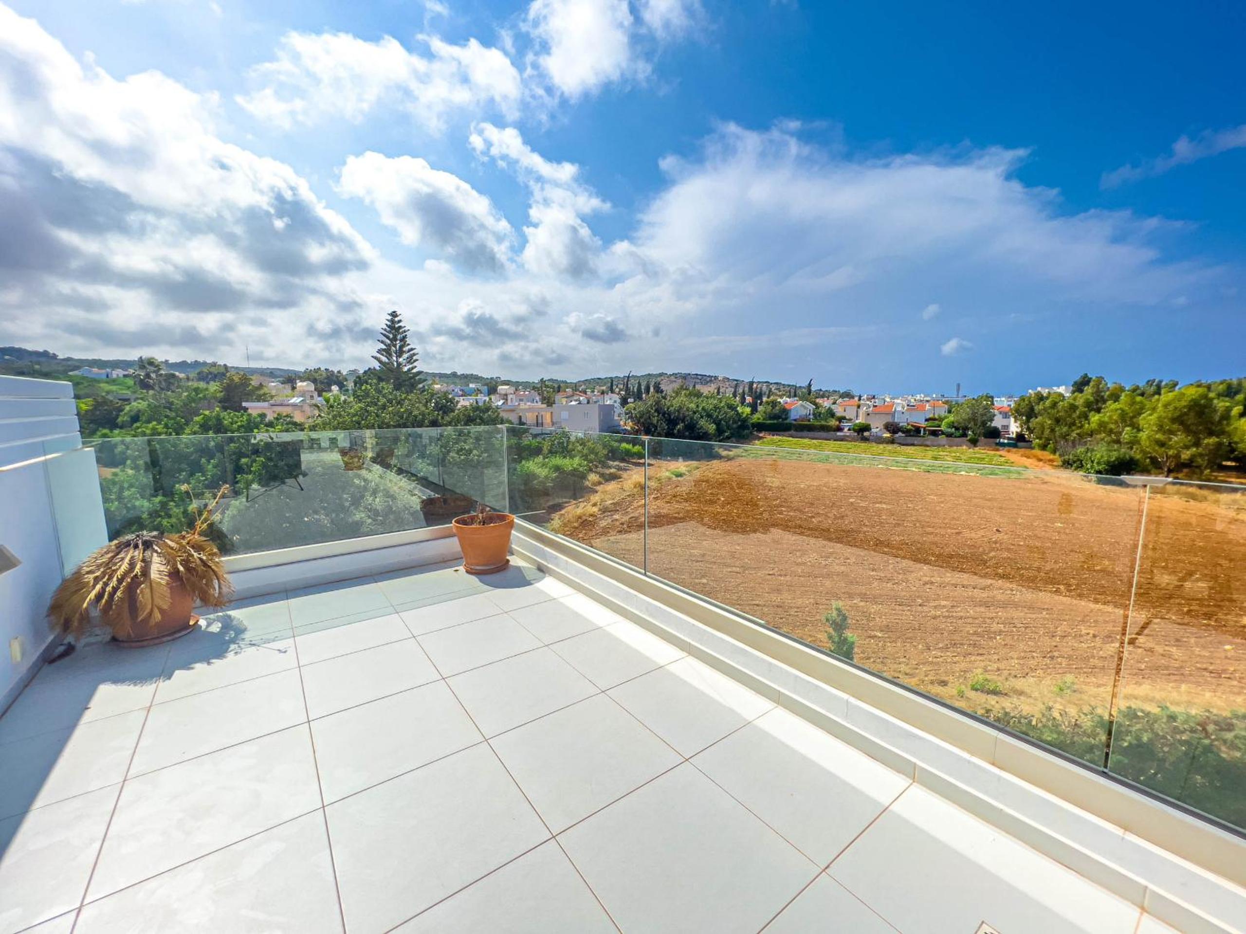 Lombardi Oasis Villa