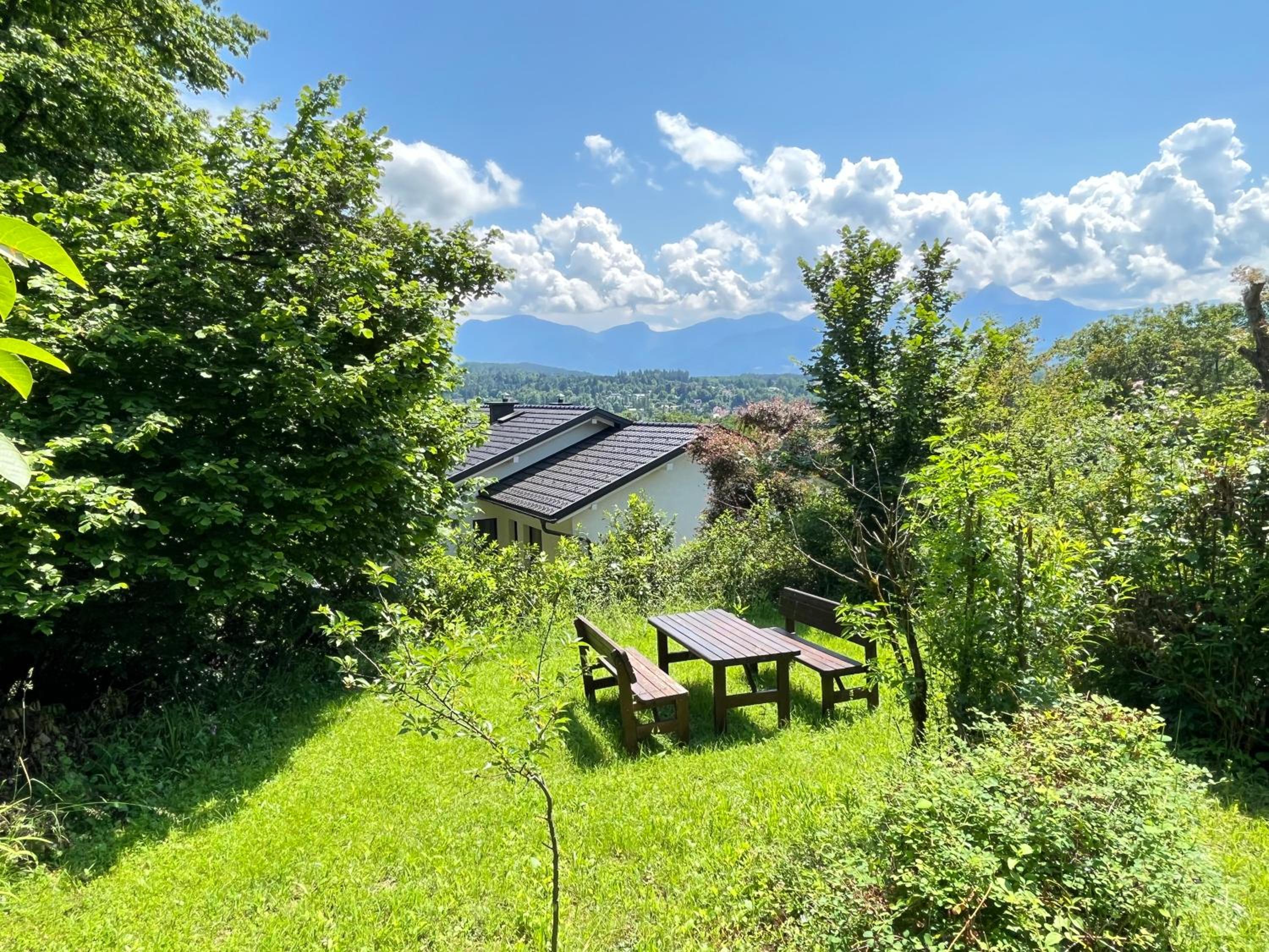 Ferienwohnung mit traumhaftem Seeblick