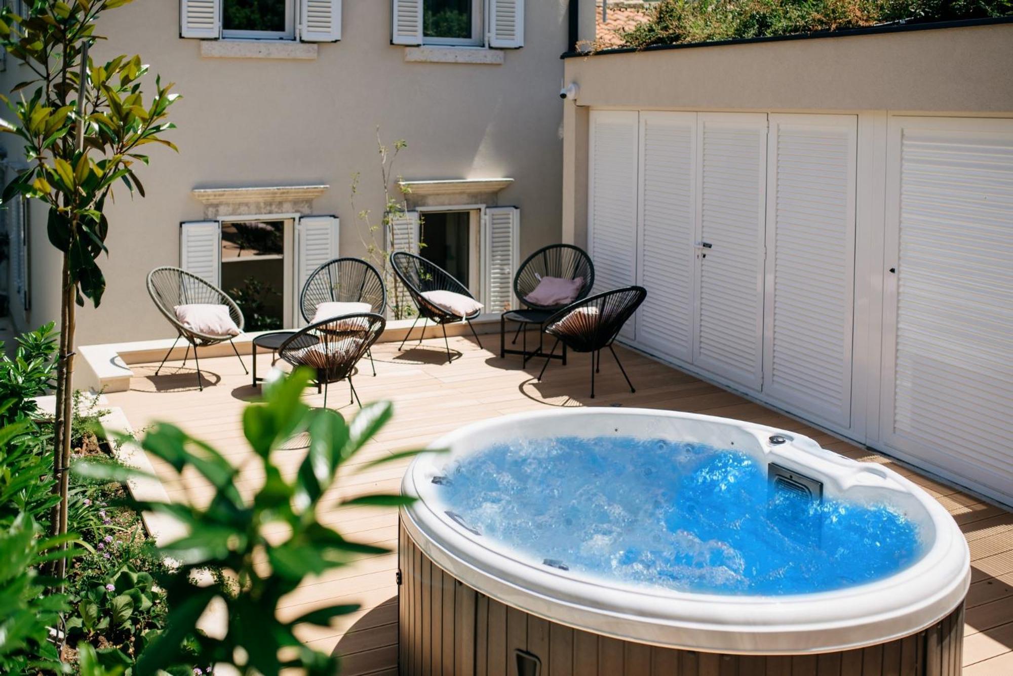 KALA LUXURY ROOMS by DuHomes
