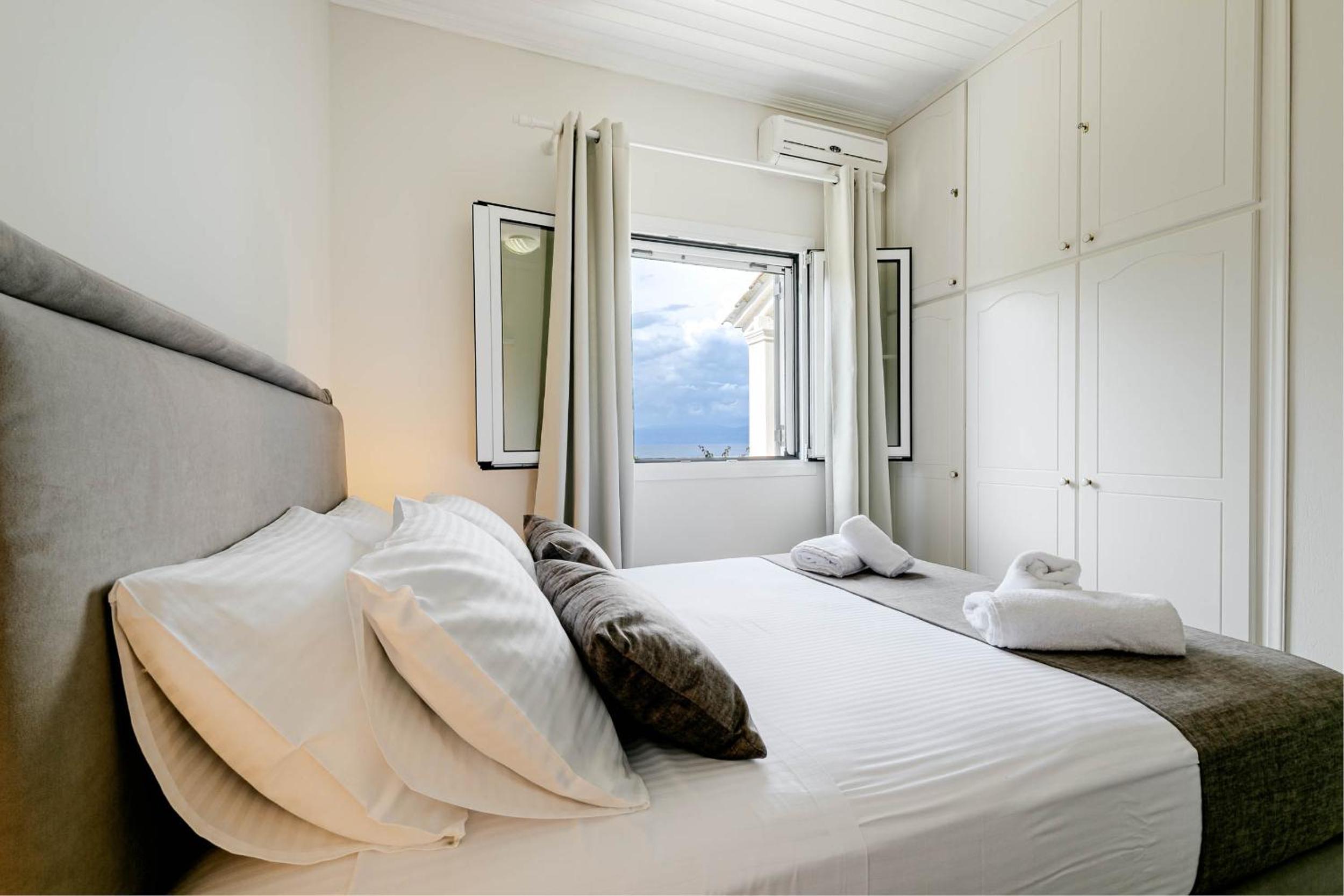 Gialos Holiday House