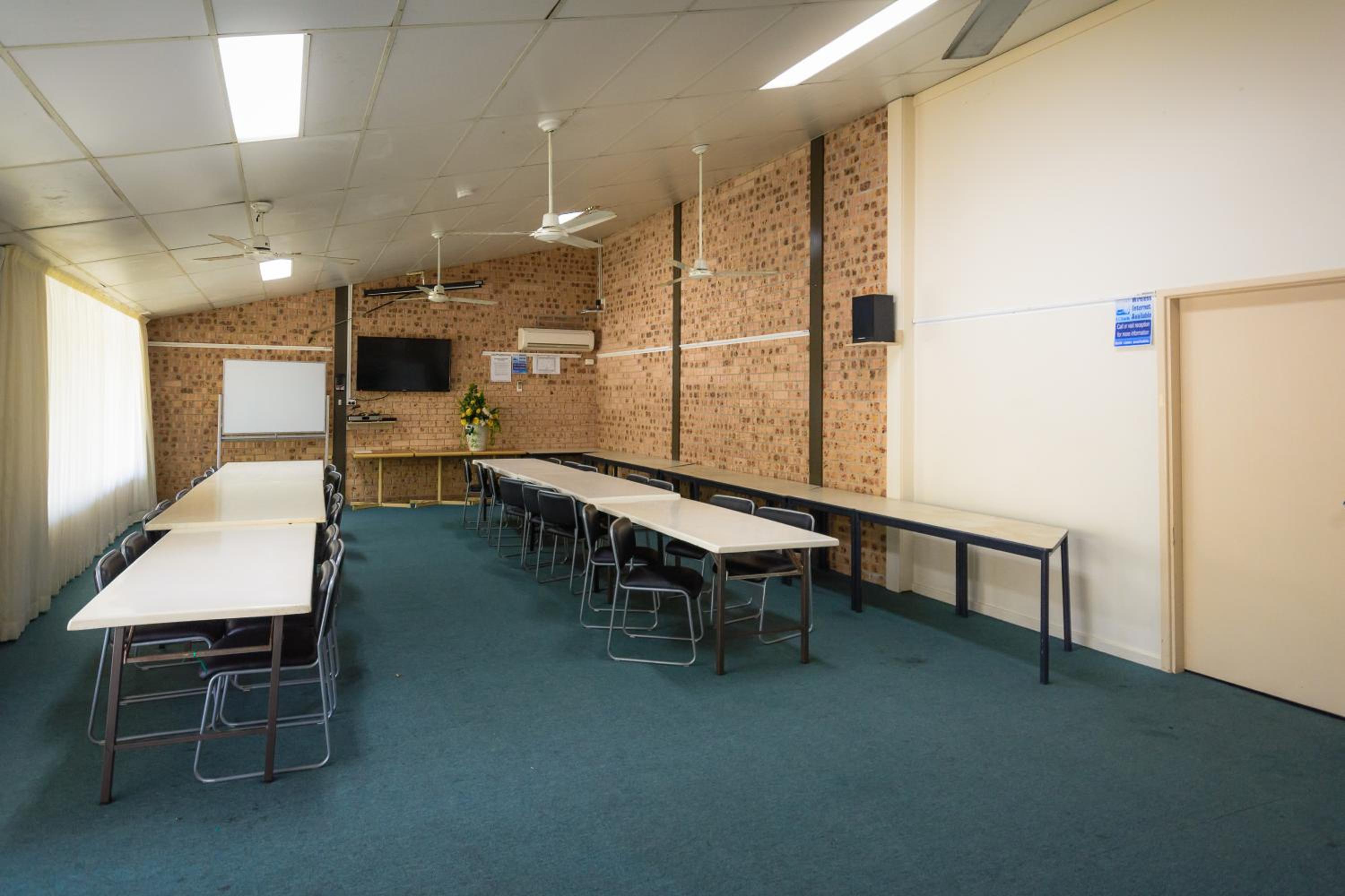 Wollongong Surf Leisure Resort