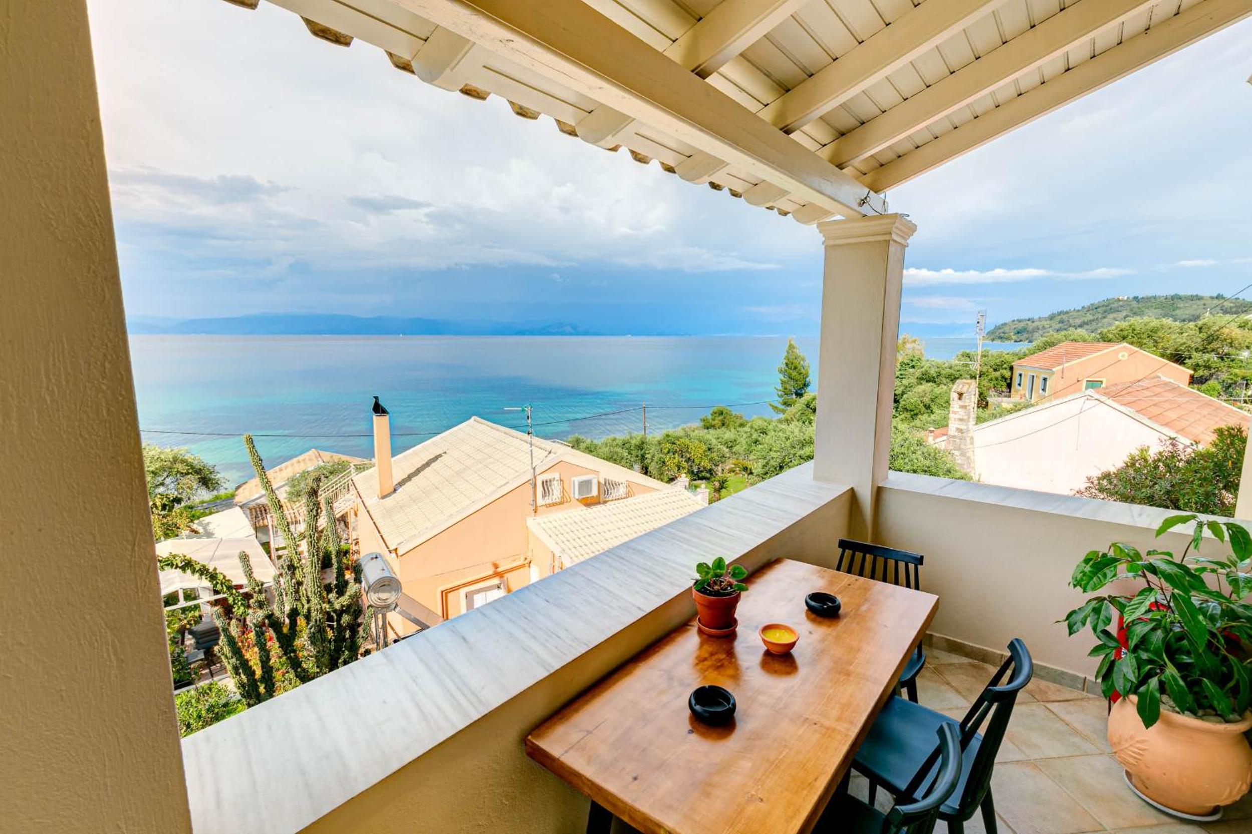 Gialos Holiday House