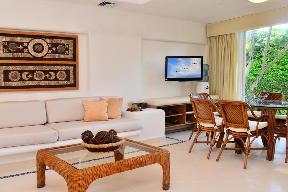 Las Villas Akumal - Property Image 11