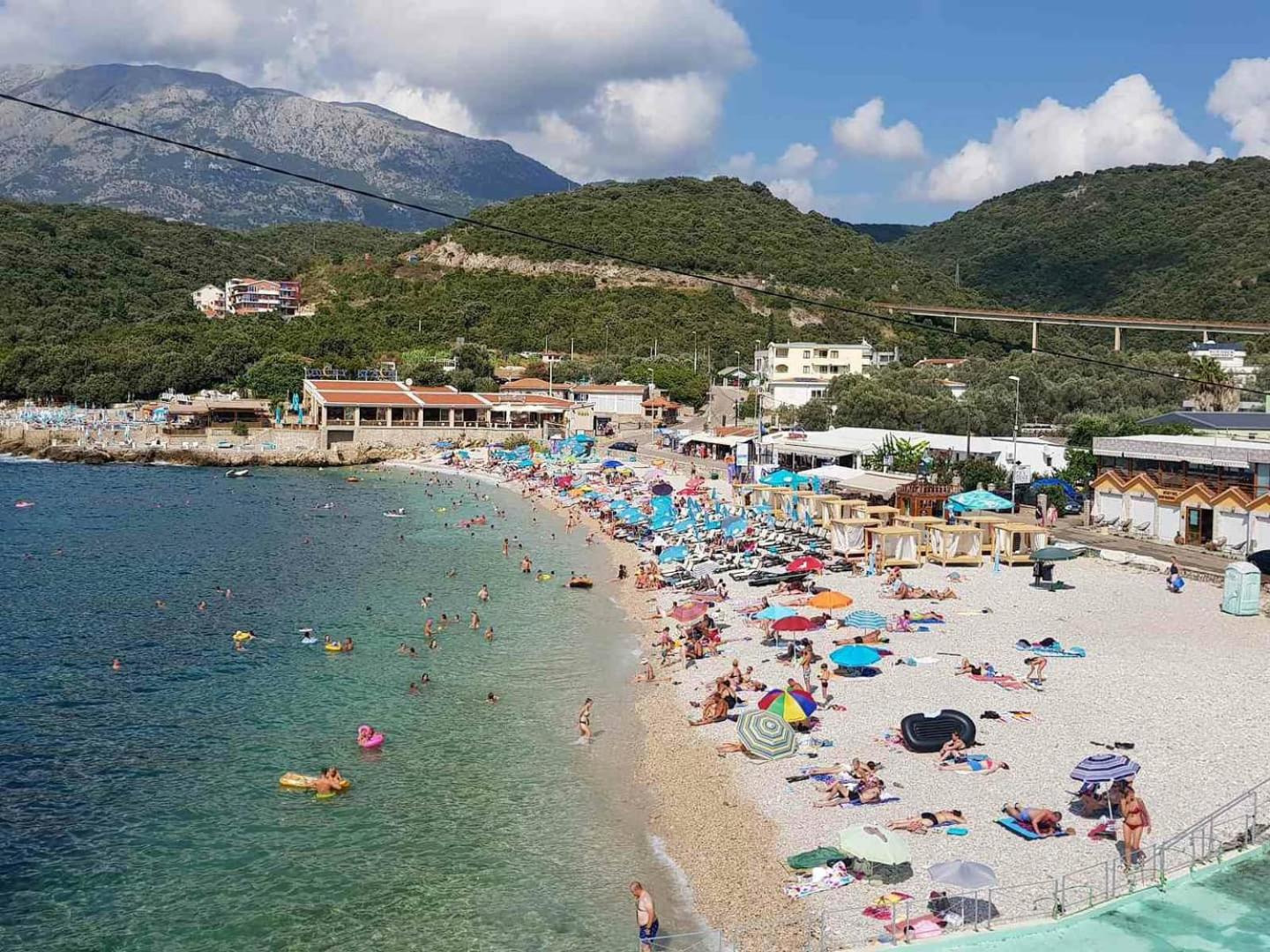 apartments Maca