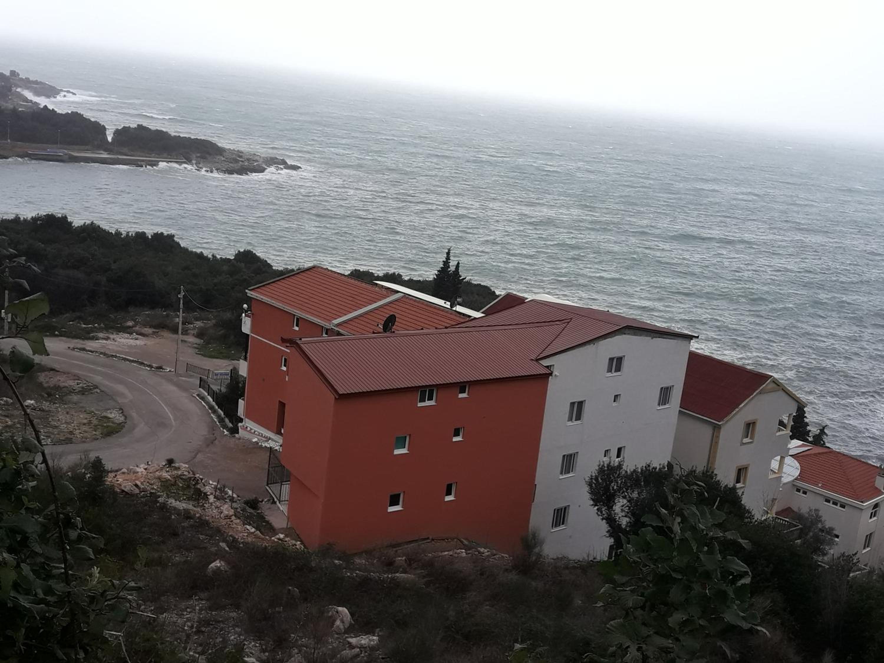 apartments Maca