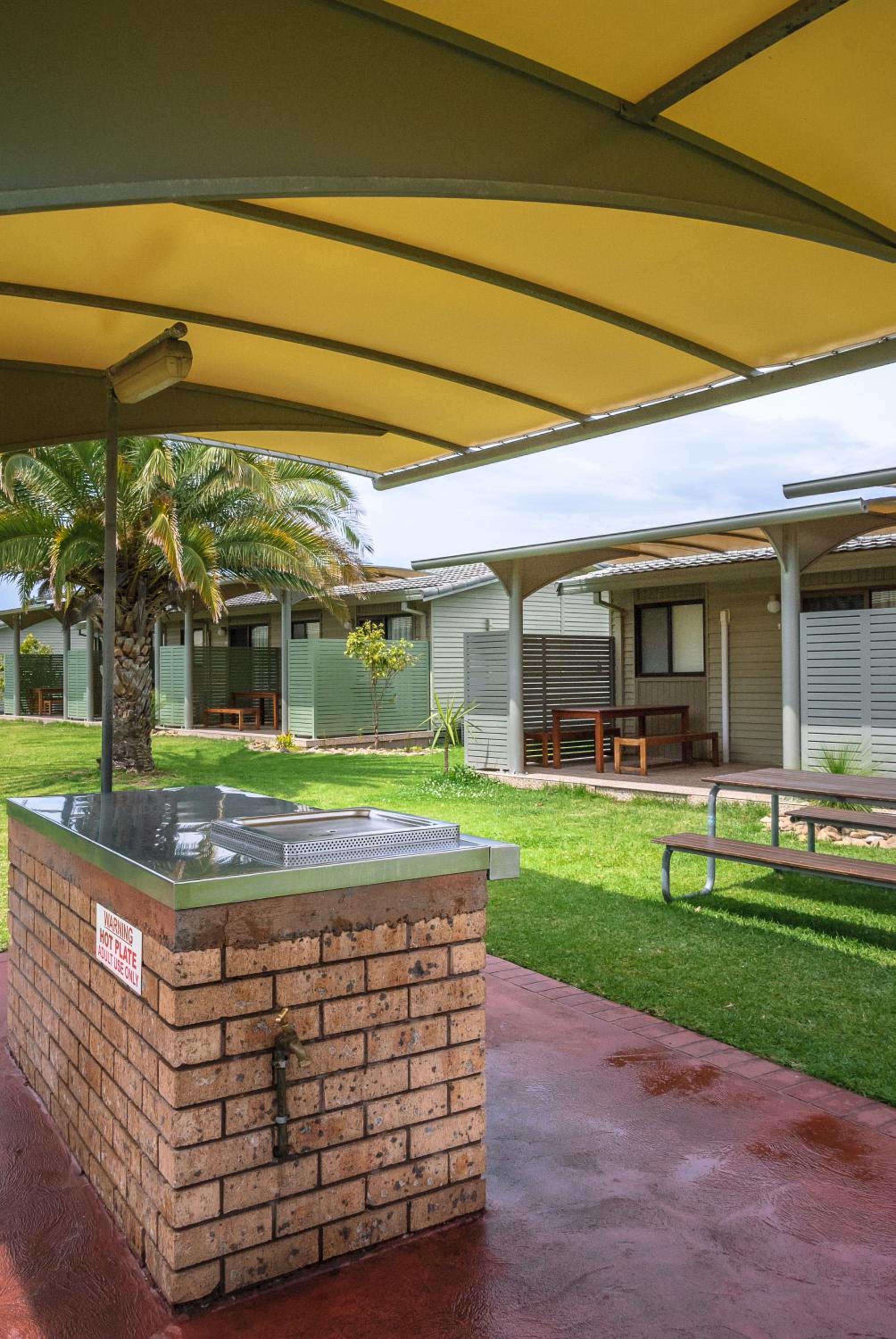 Wollongong Surf Leisure Resort