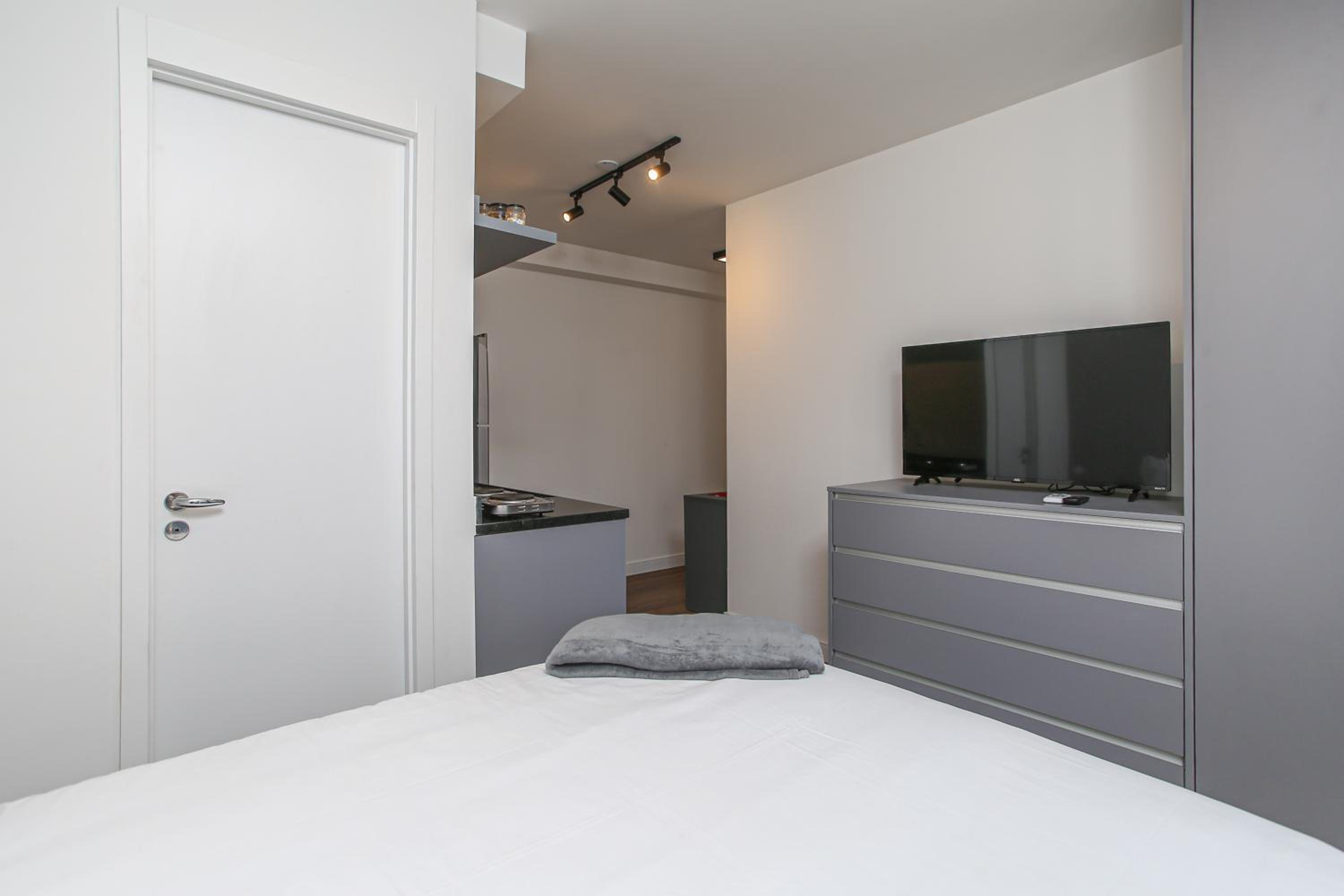 BVM - ByWay Metrô Vila Madalena - Anora Spaces Residenciais
