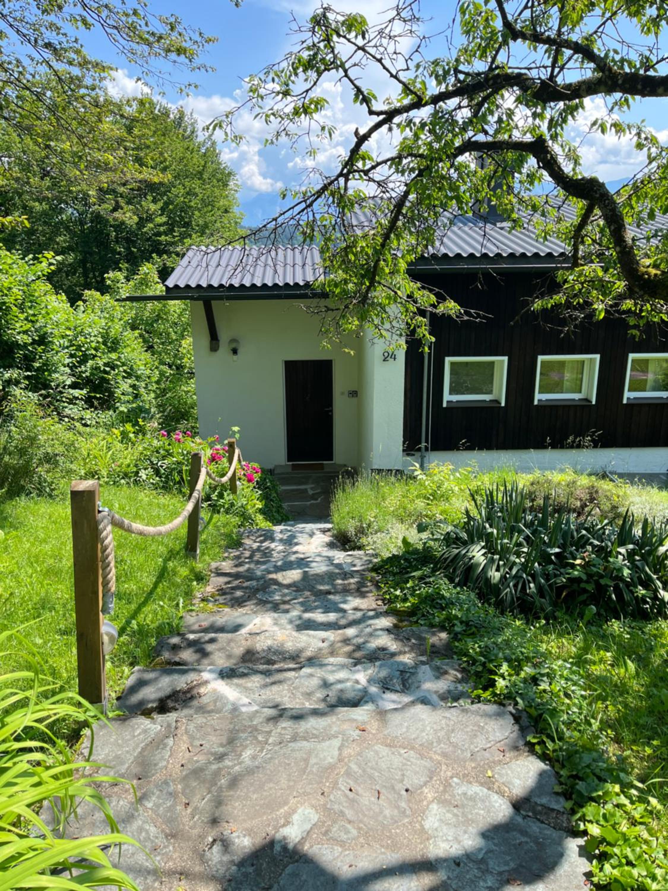 Ferienwohnung mit traumhaftem Seeblick