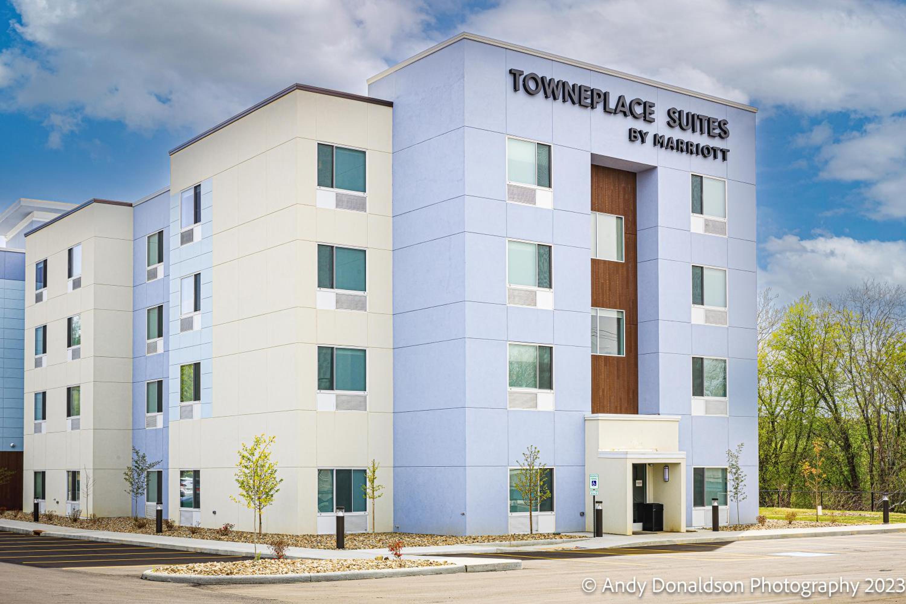 TownePlace Suites by Marriott New Philadelphia - Property Image 41