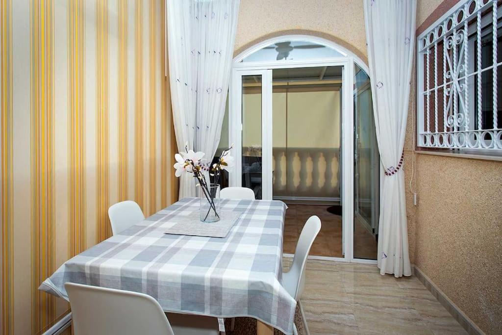 CH Casa Clementina Rojales