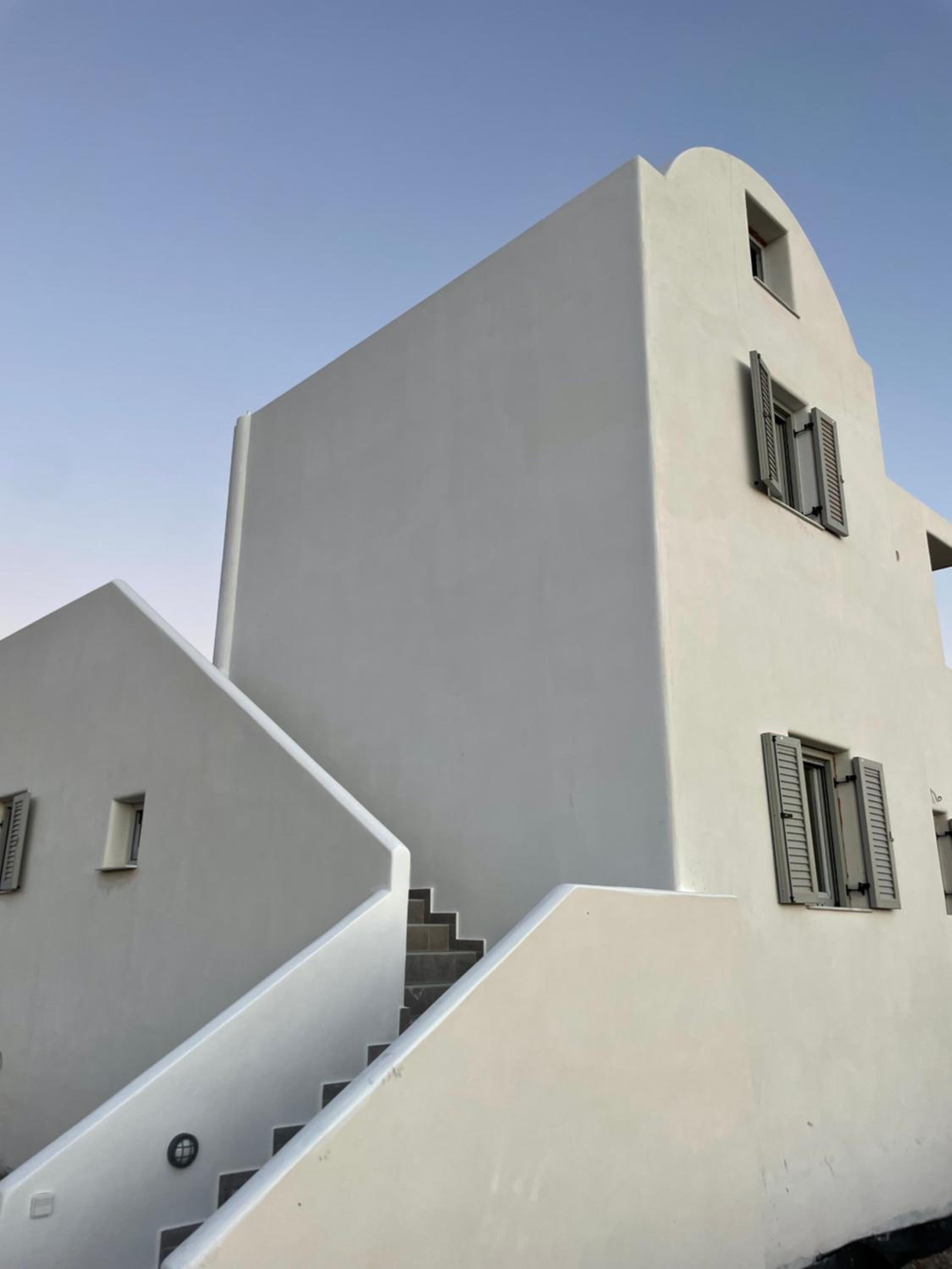 Santana Apartments