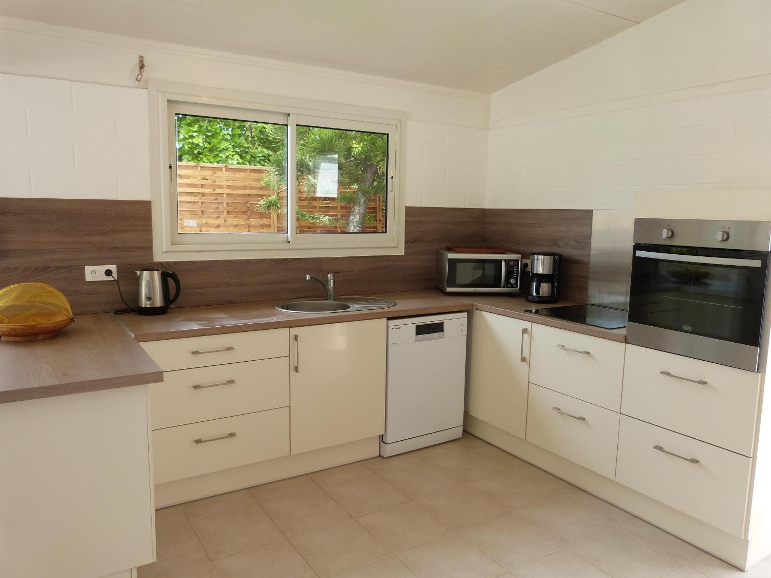 Villa Jess - 3 ch - 6 pers - piscine - proche plage