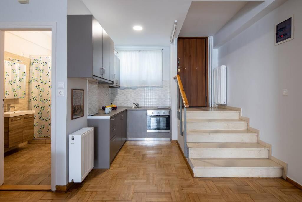 Newly renovated, quiet & central apartment in Kolonaki