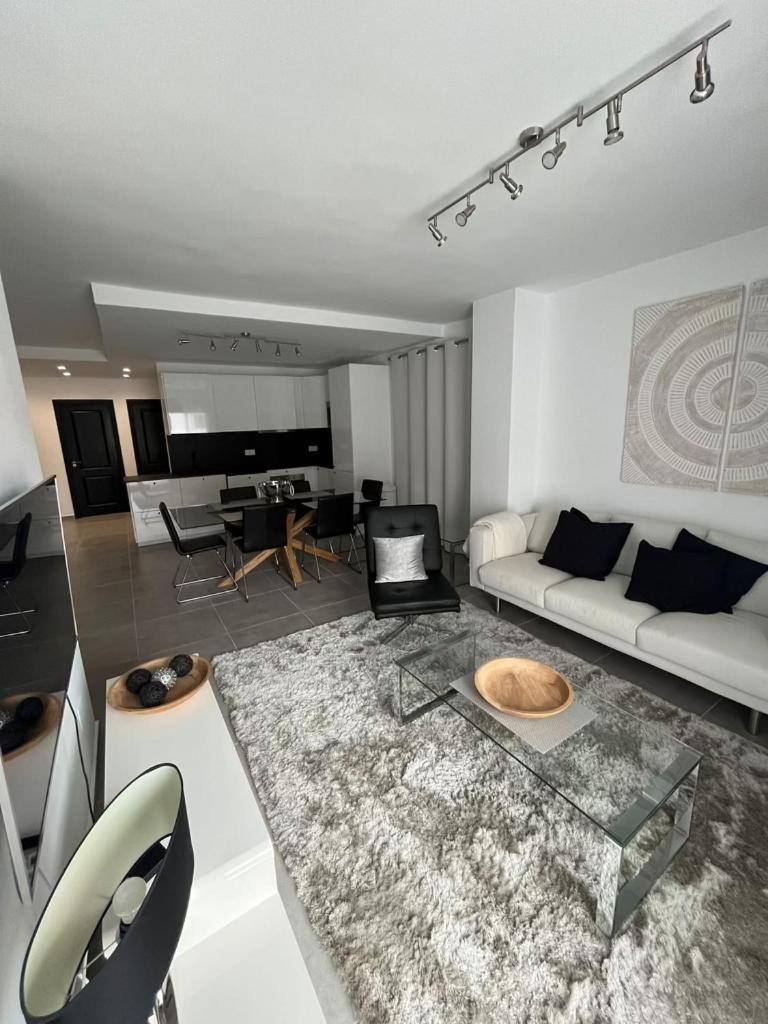 Marbella Vacations - Enjoy Spain - La Maestranza - Property Image 19