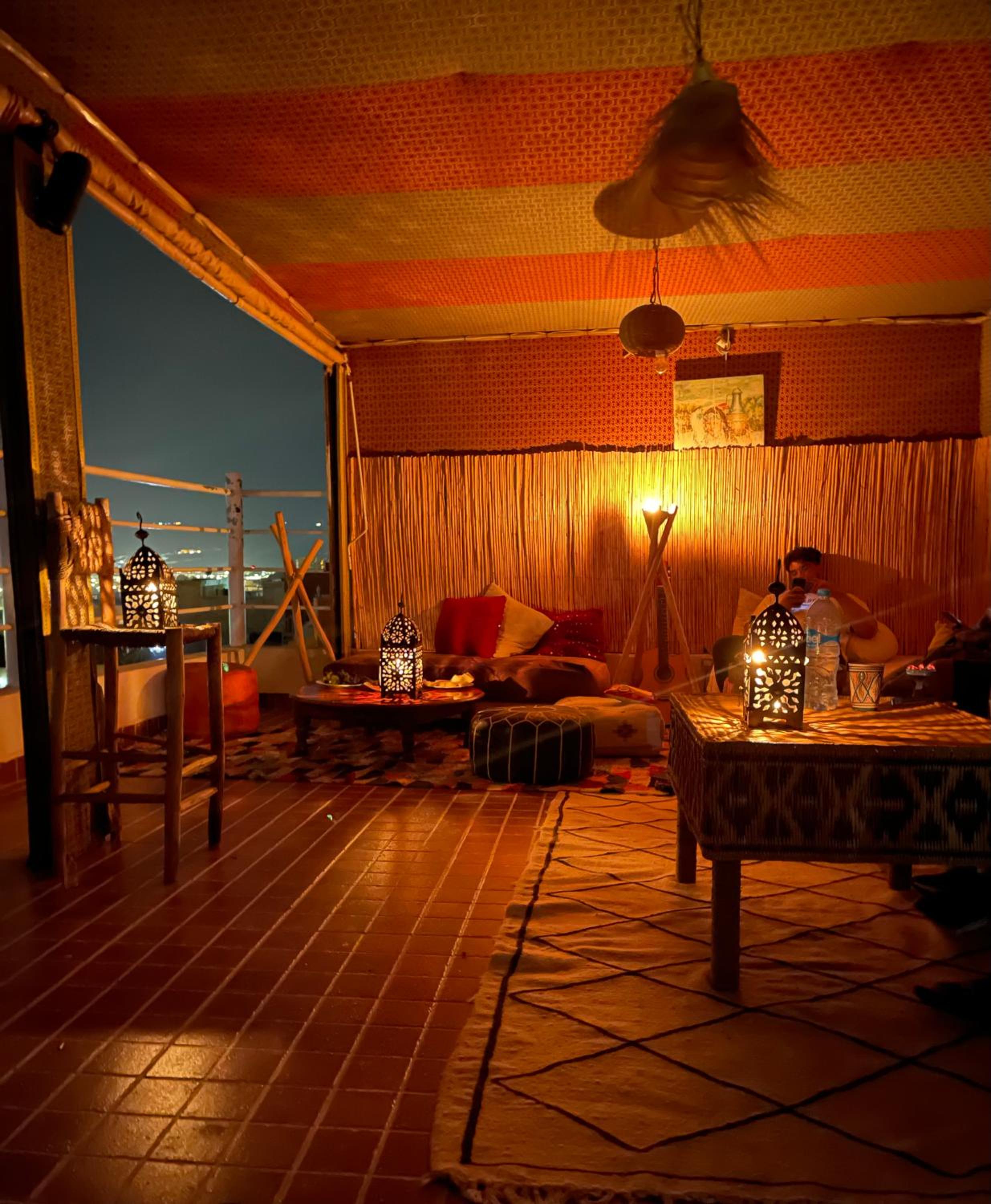 lounge