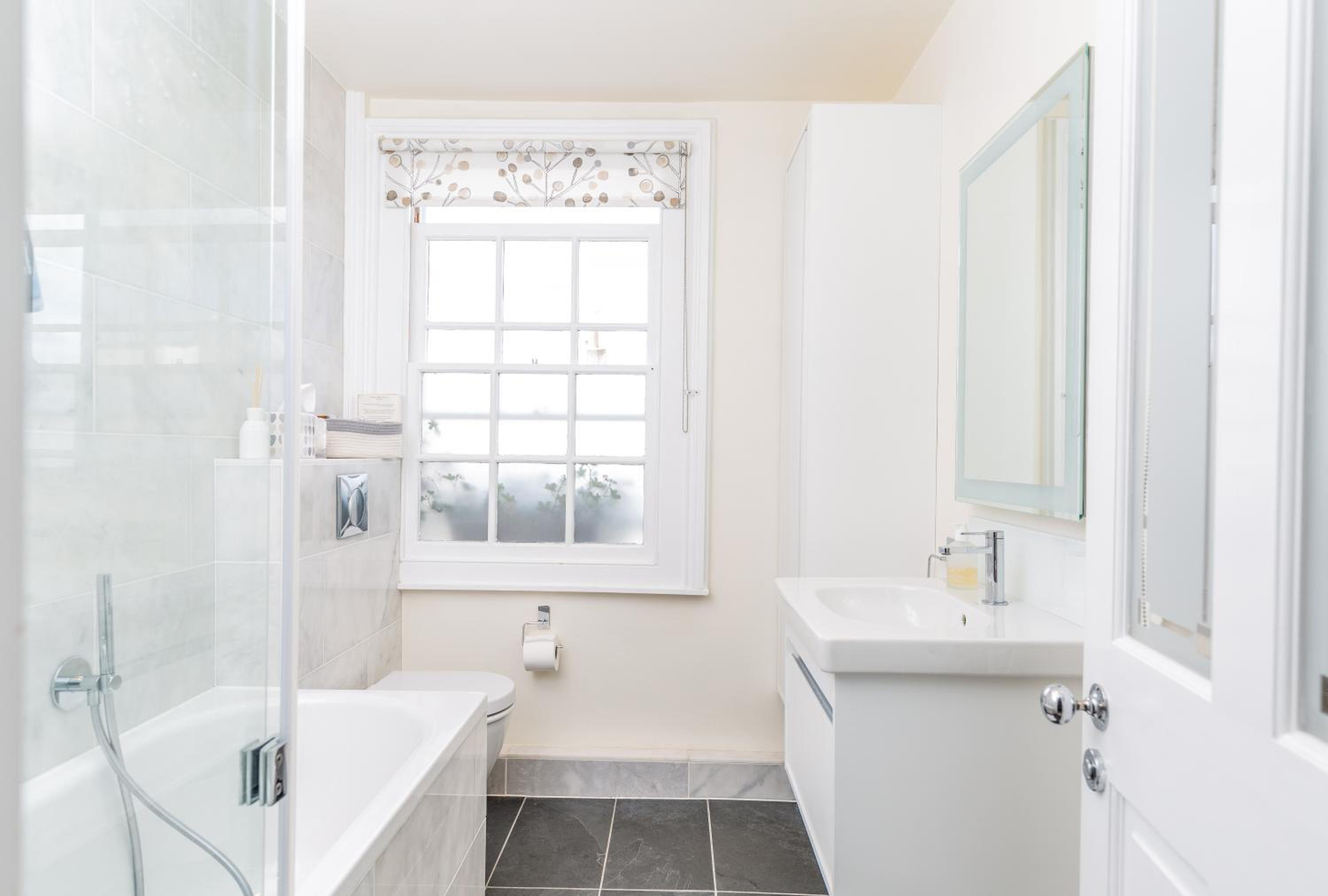 Luxury Apartments - Tivoli House