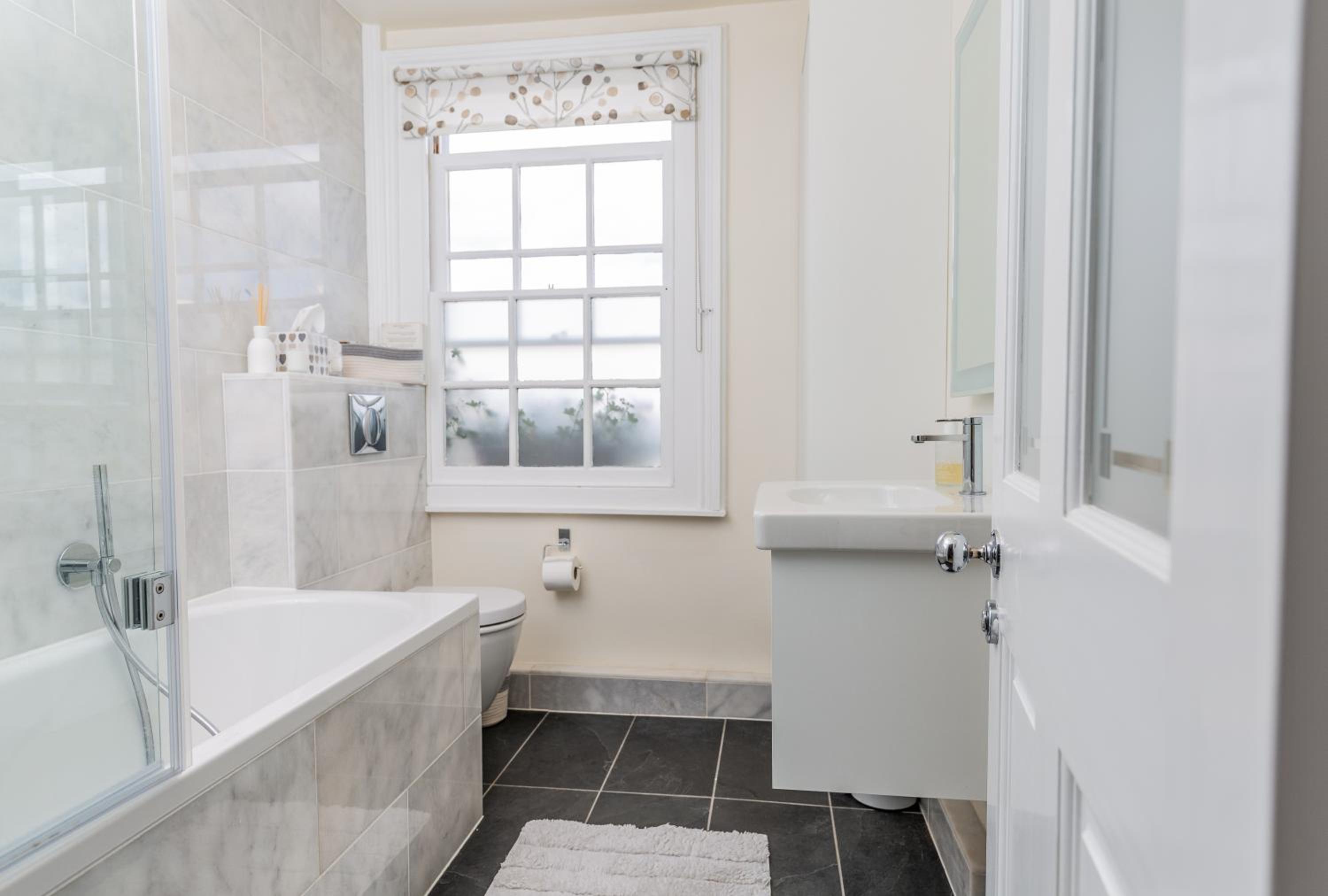 Luxury Apartments - Tivoli House