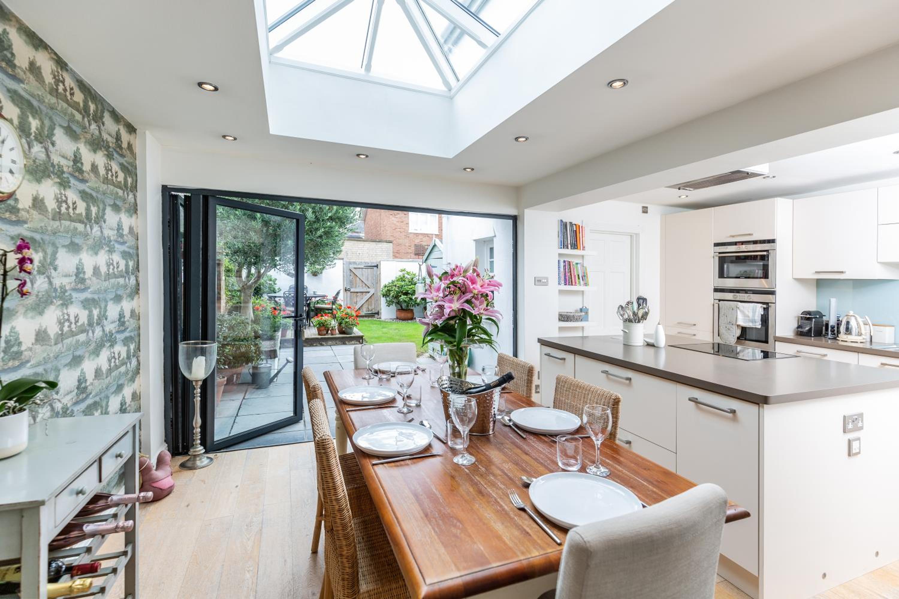 Luxury Apartments - Tivoli House
