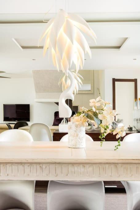 Marbella Vacations - Boutique Townhouse with Hot Tub near Puerto Banus - Property Image 24