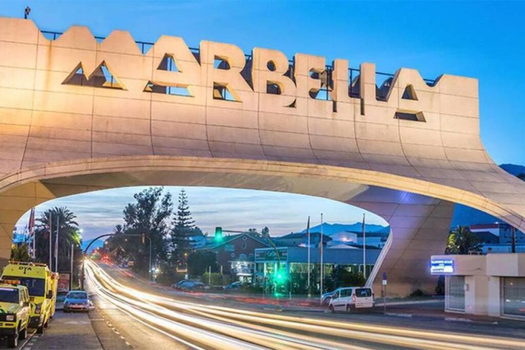 Marbella Vacations - Boutique Townhouse with Hot Tub near Puerto Banus - Property Image 20