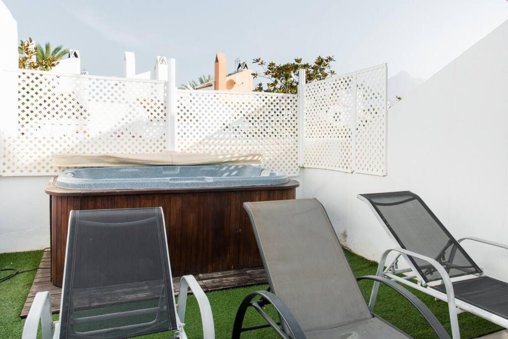 Marbella Vacations - Boutique Townhouse with Hot Tub near Puerto Banus - Property Image 11