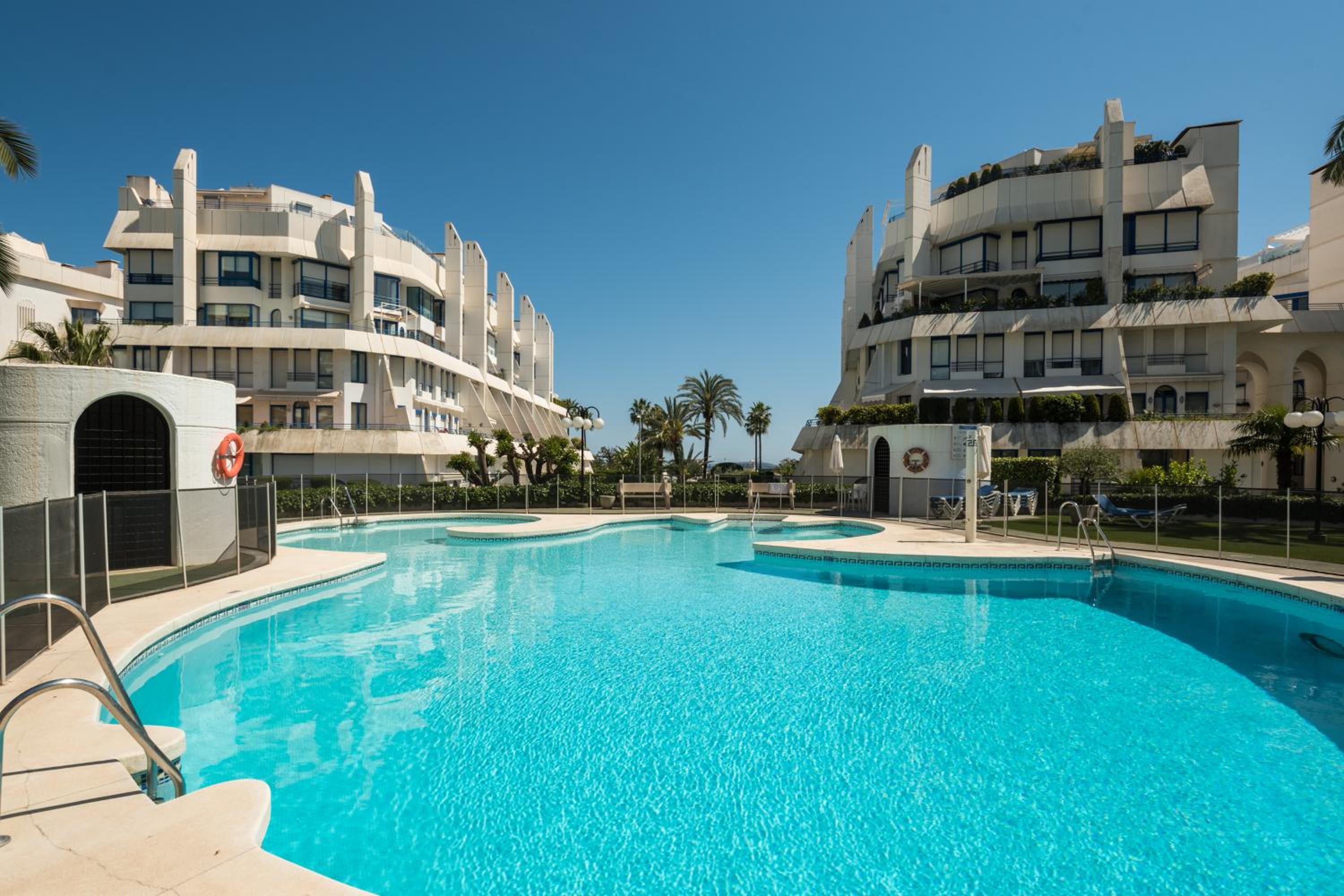 Marbella House 46 Duplex view 3