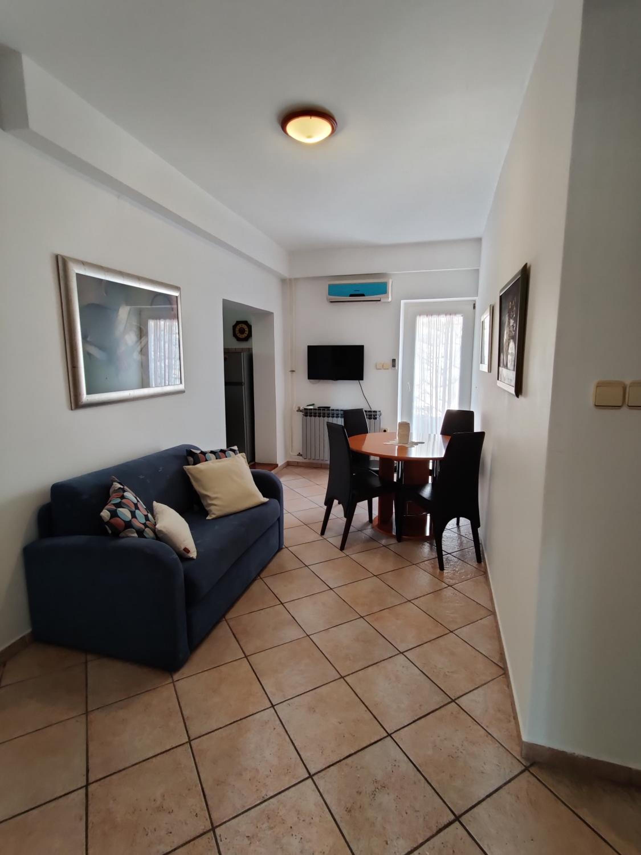 Biuk Apartments