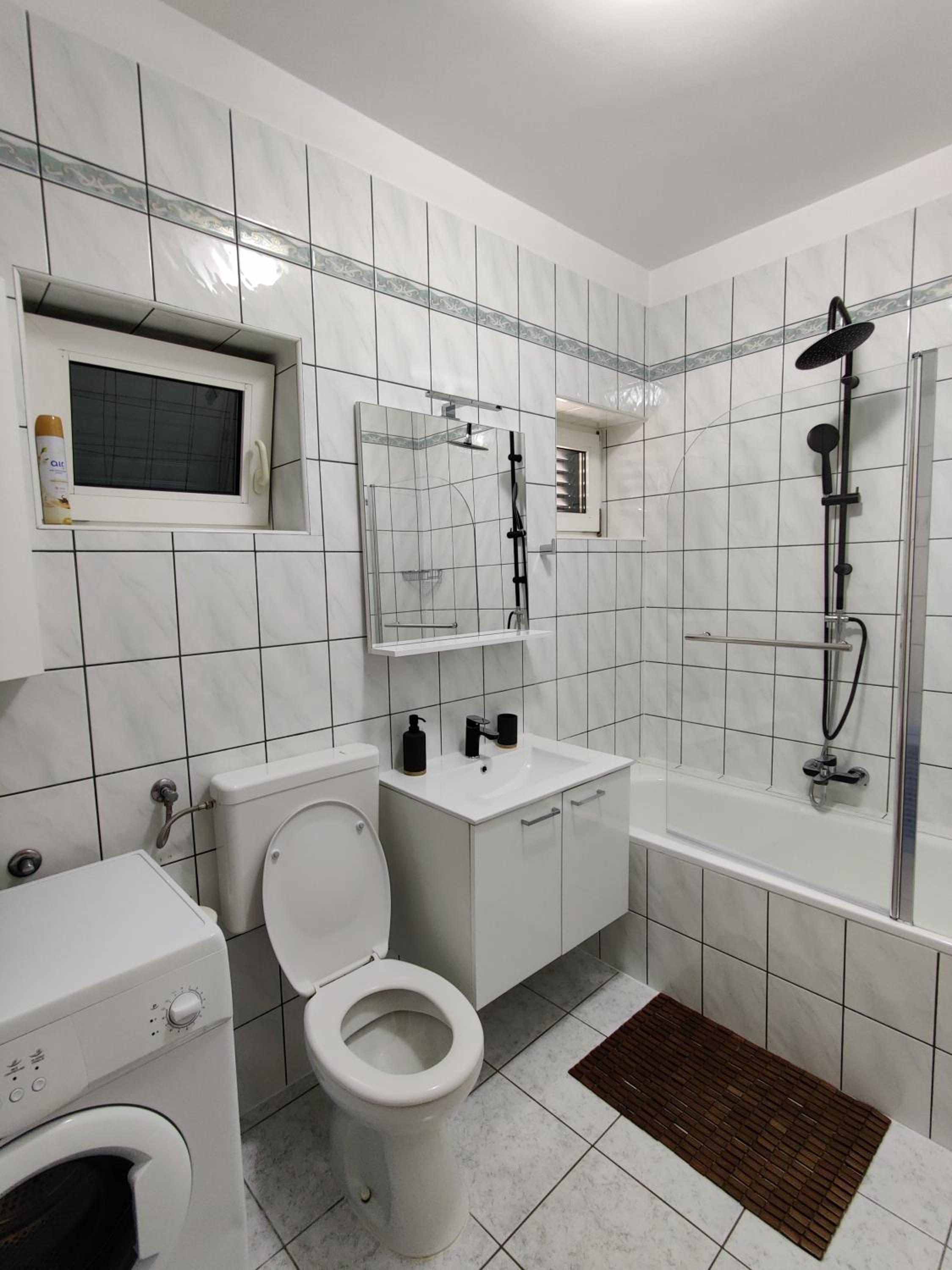 Biuk Apartments