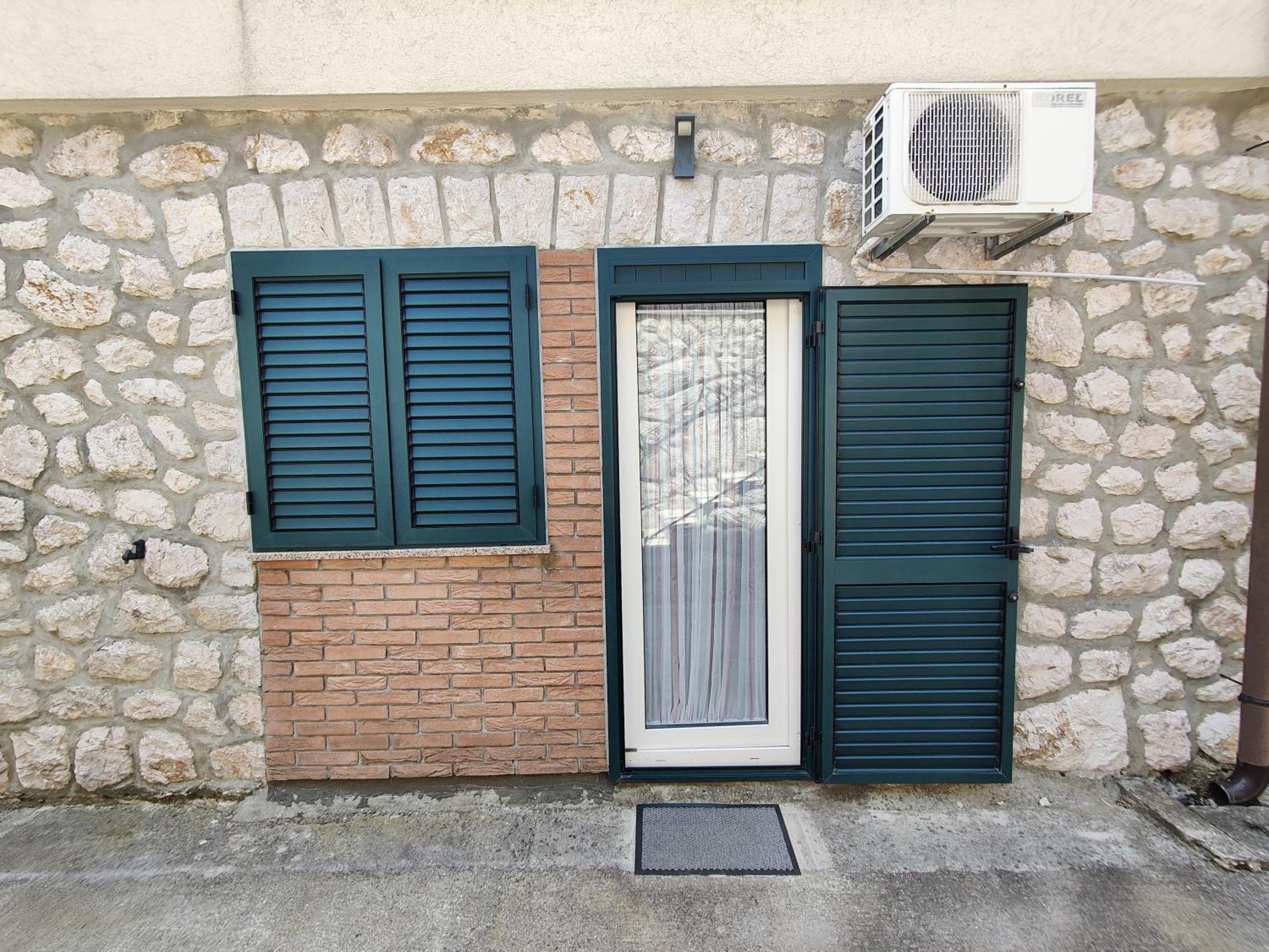 Biuk Apartments