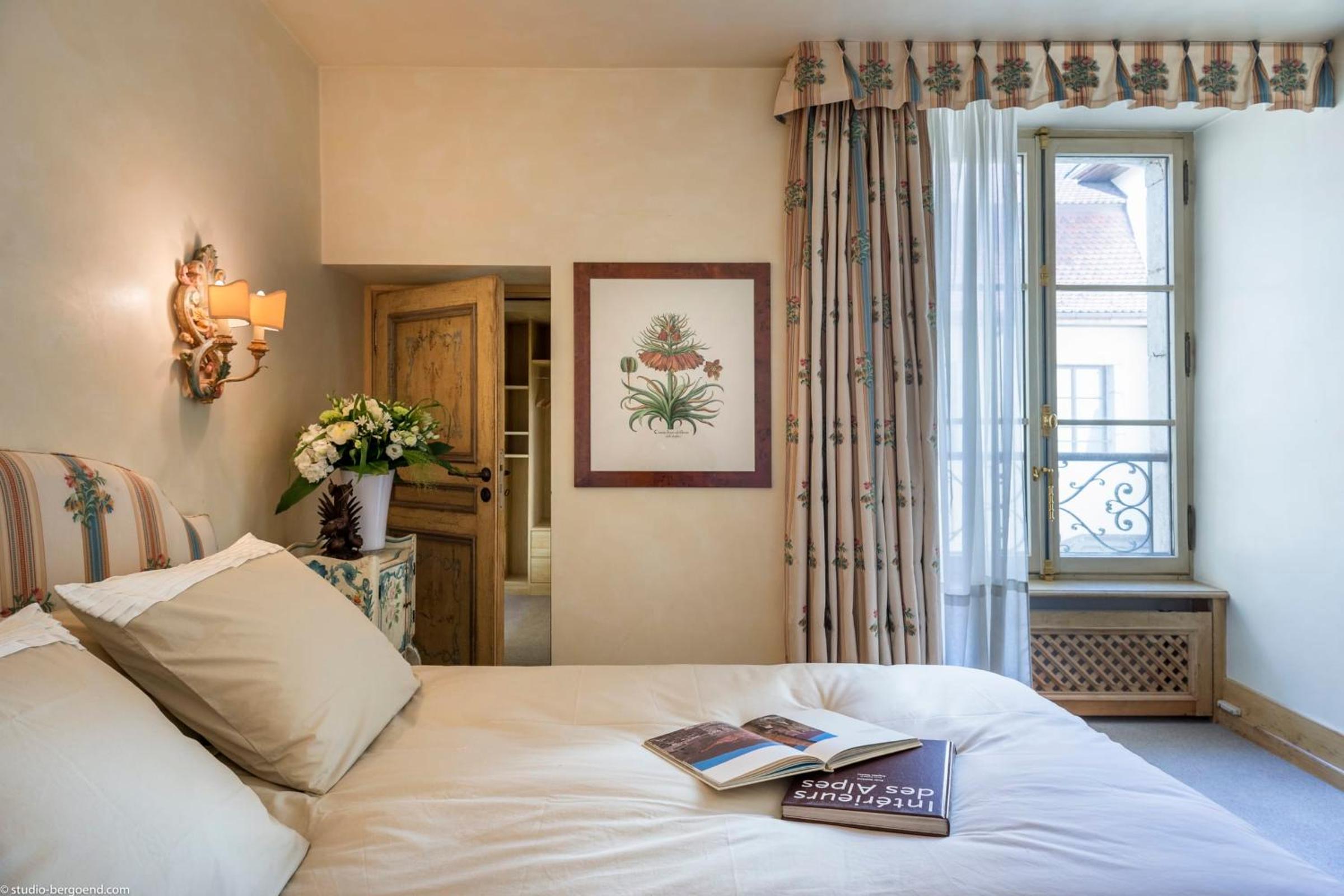 Annecy Historical Center - 165 square meter - 3 bedrooms & 3 bathrooms