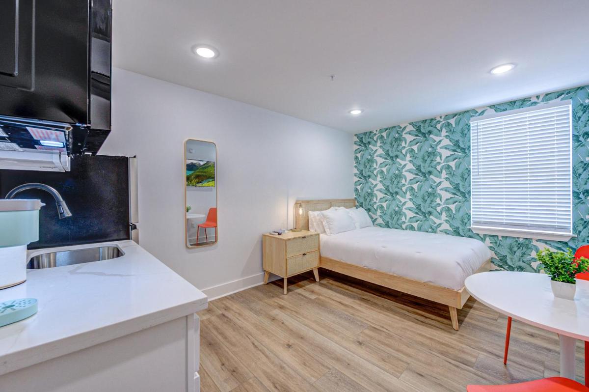 hotel room