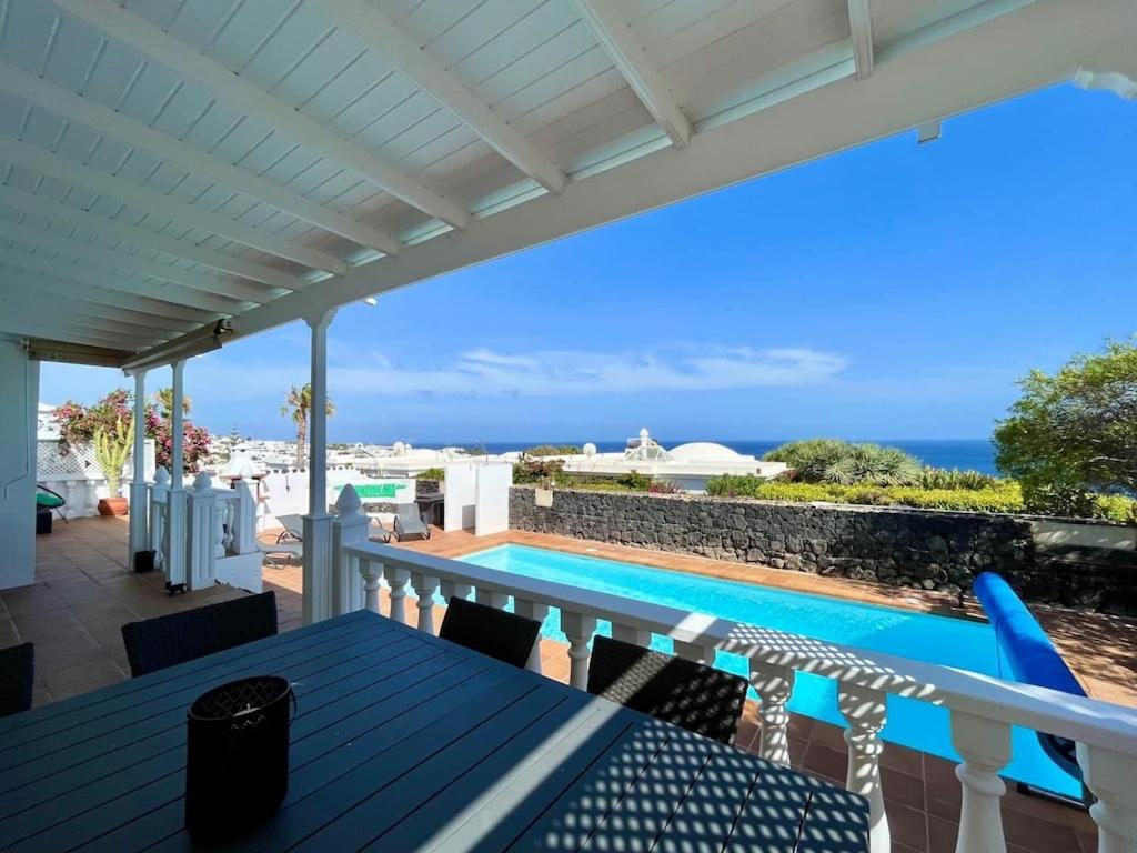 VILLA BARQUITO by JK Lanzarote
